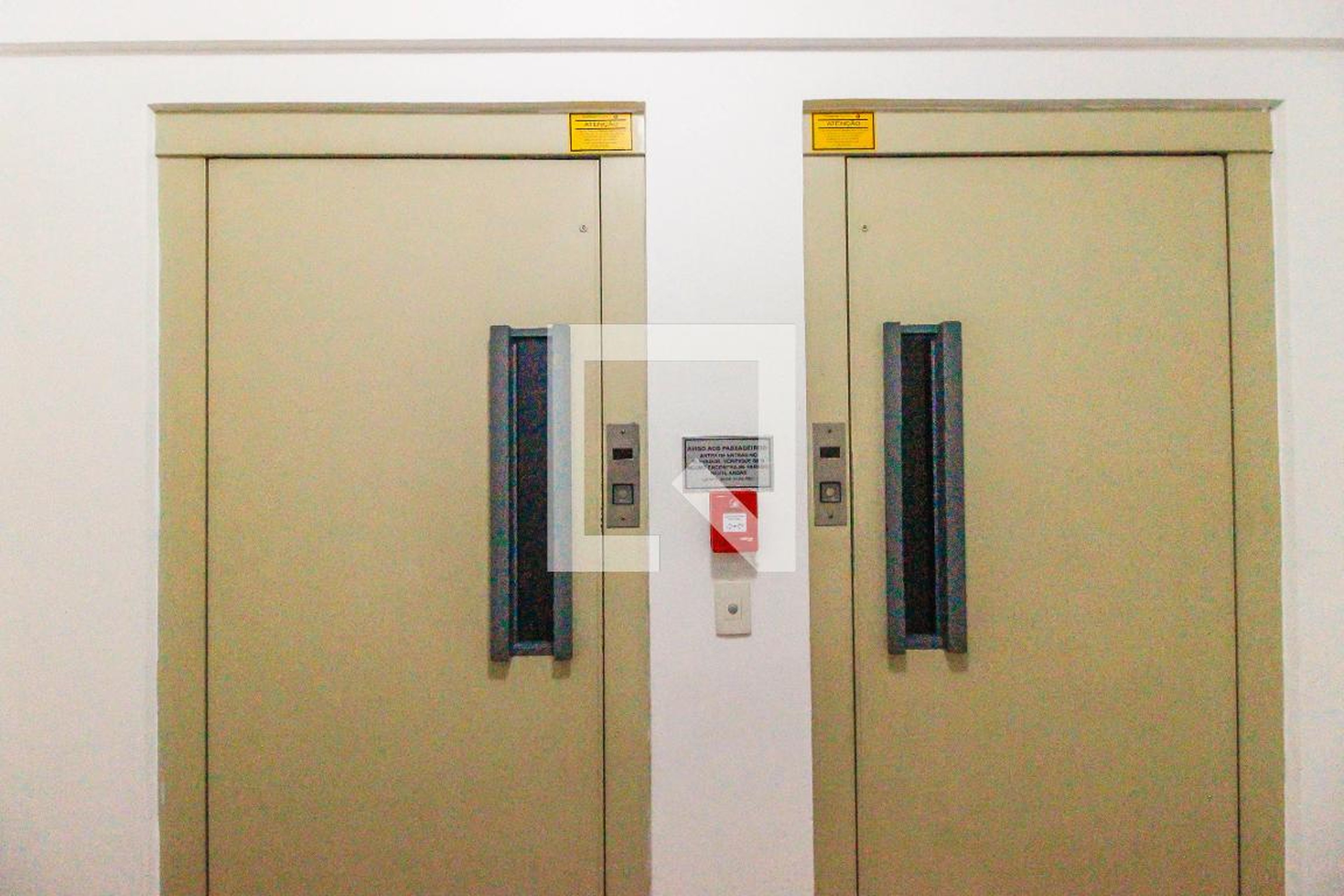 Elevador - Edifício Berlim