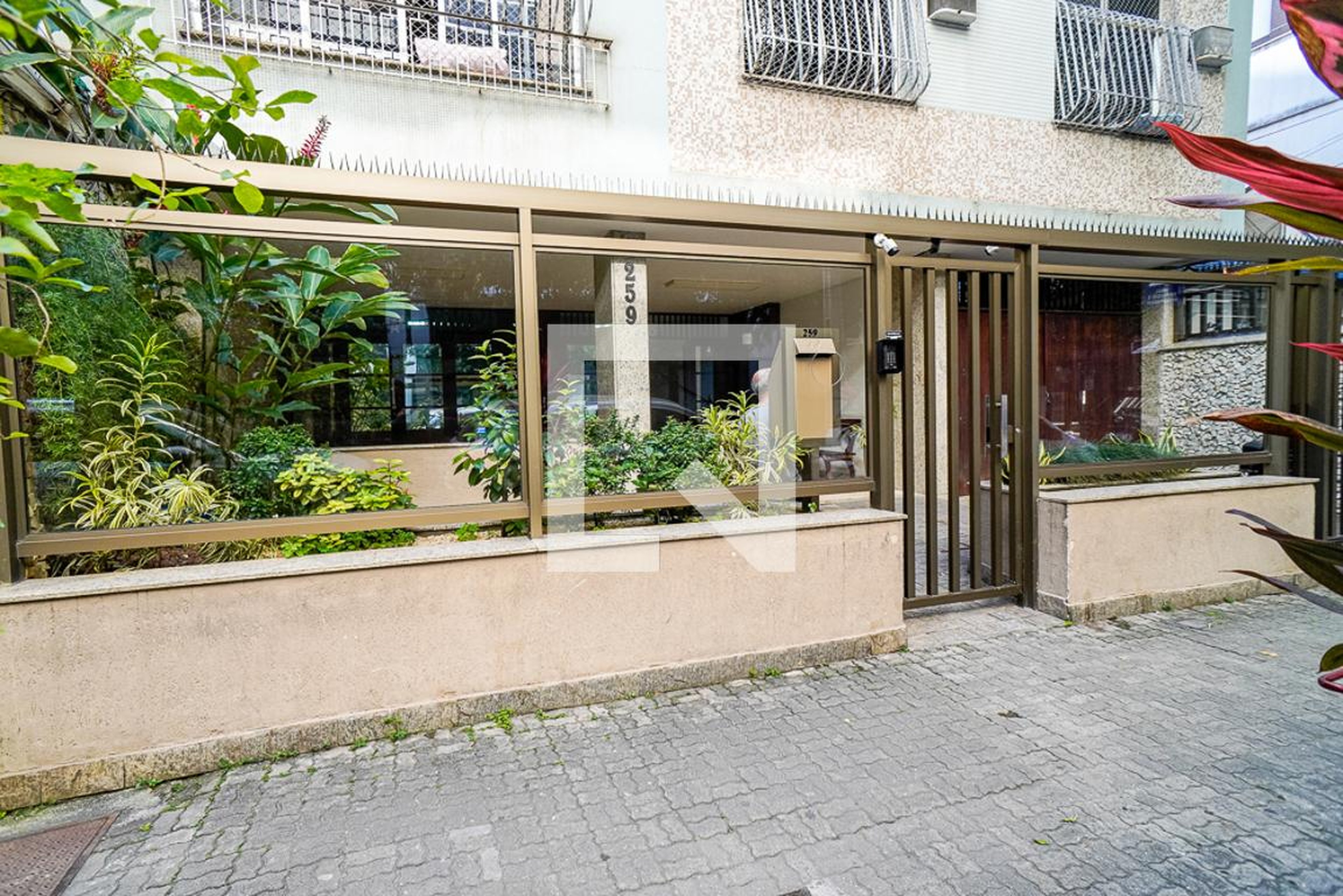 Entrada - Edifício Ouro Verde