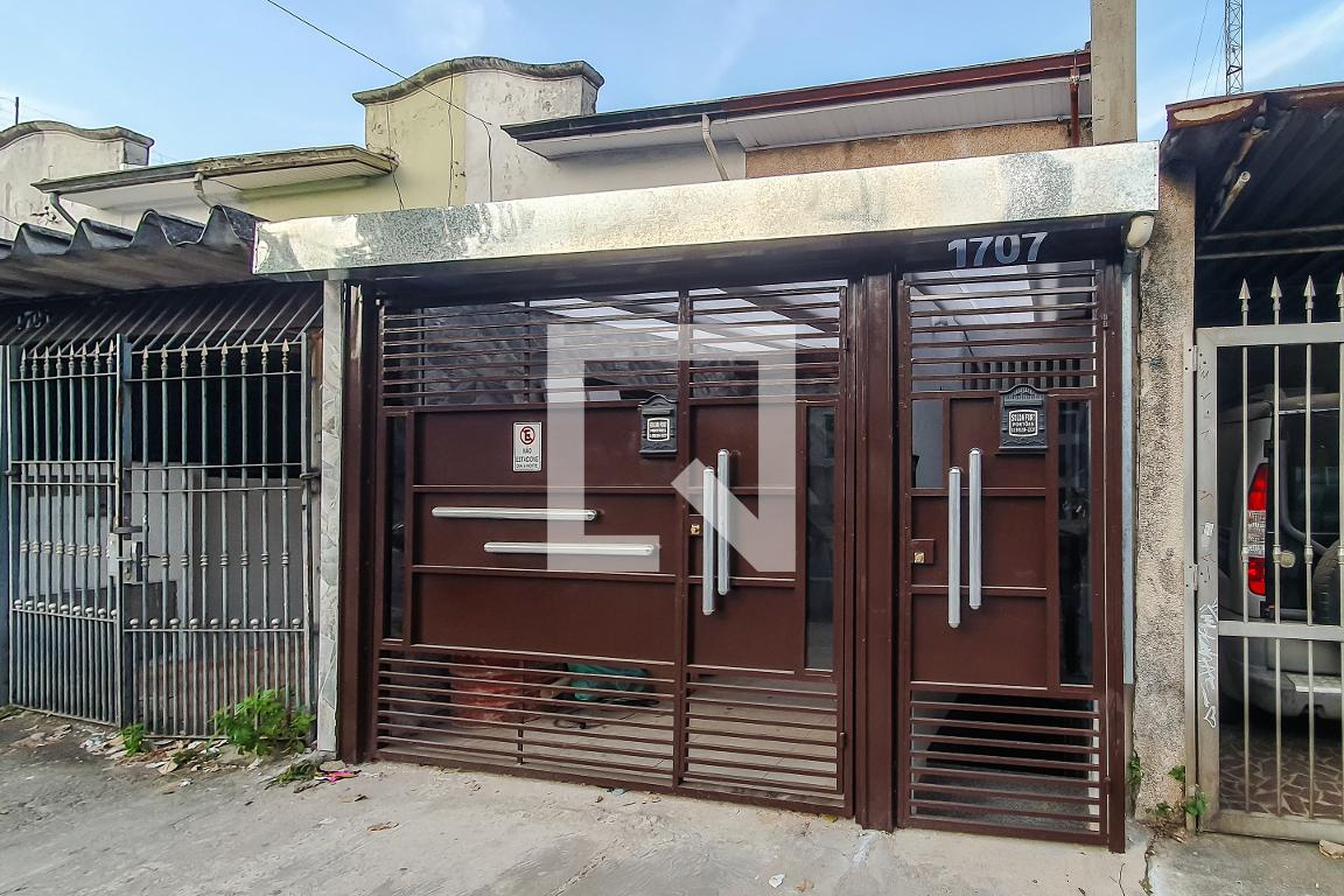 Fachada do Prédio Condomínio em Rua Lino Coutinho, 1707