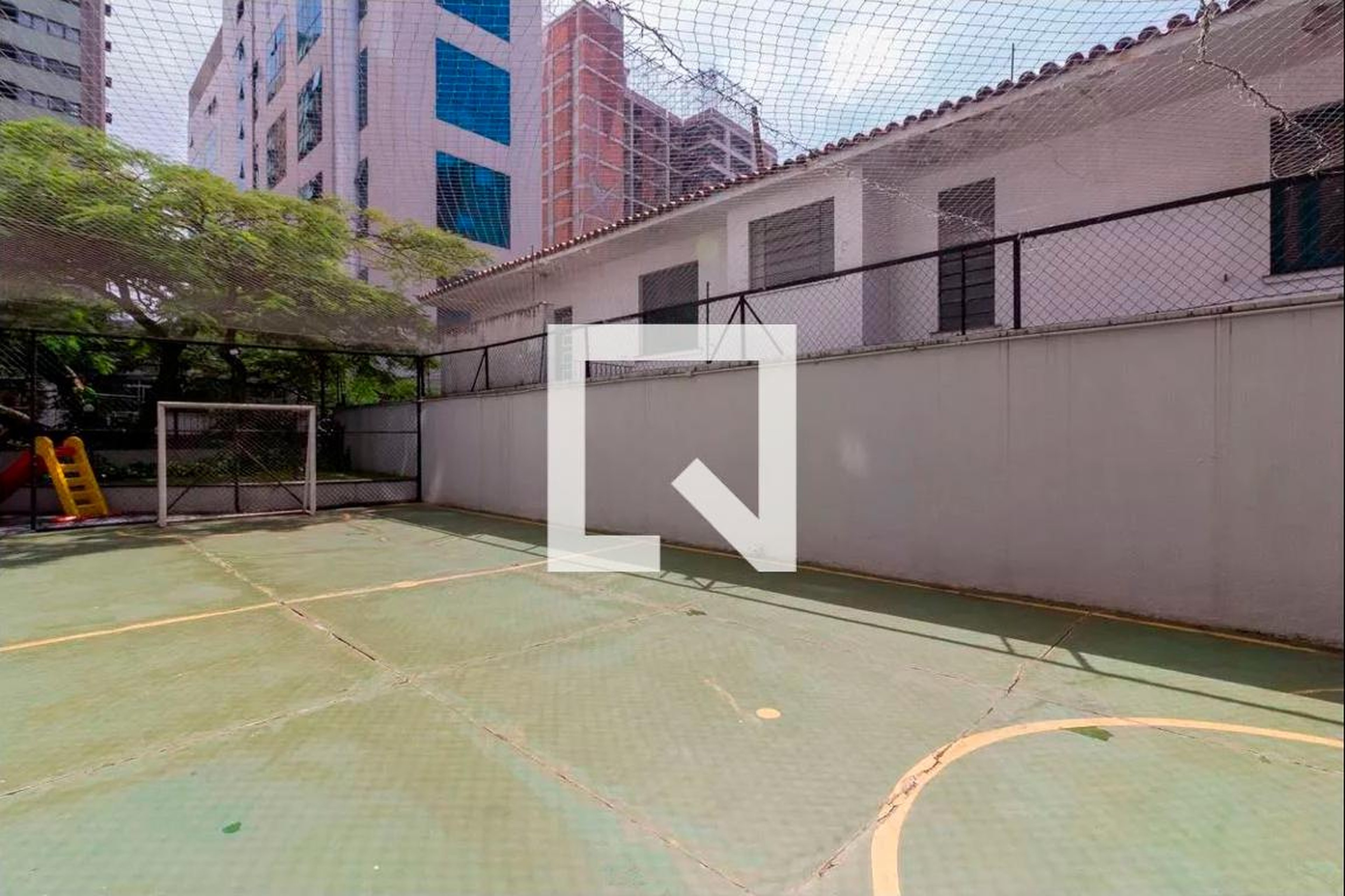 Quadra Esportiva - Asas de Butterfly