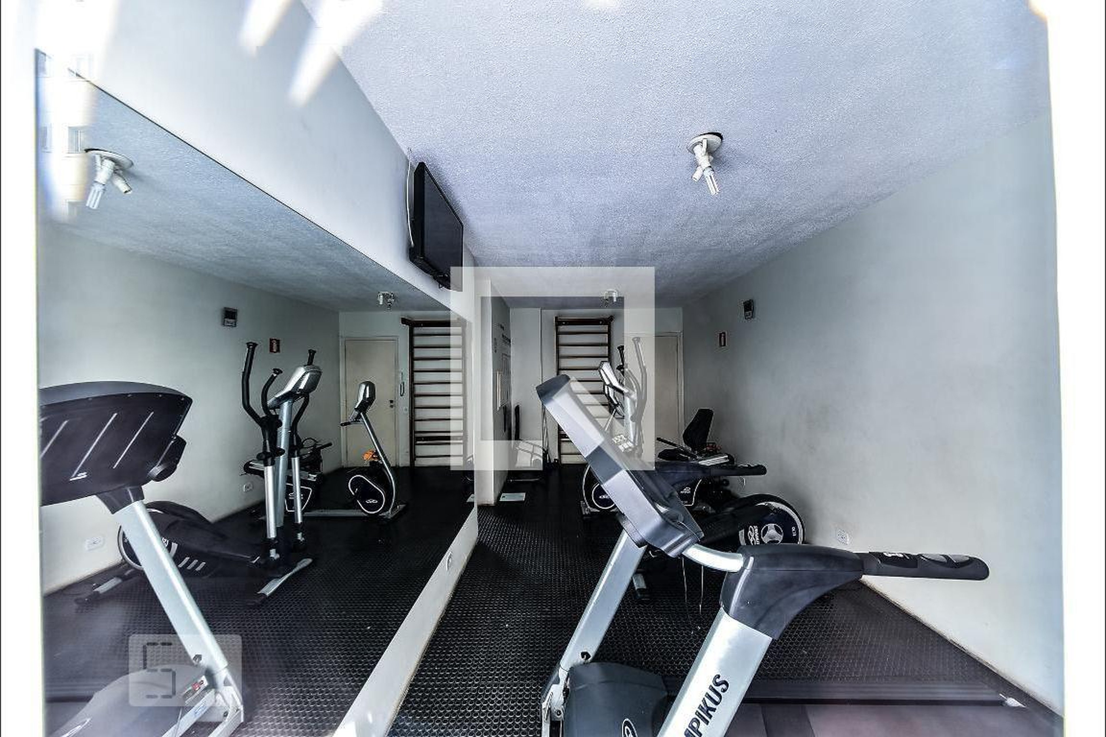 Área comum - Academia - 