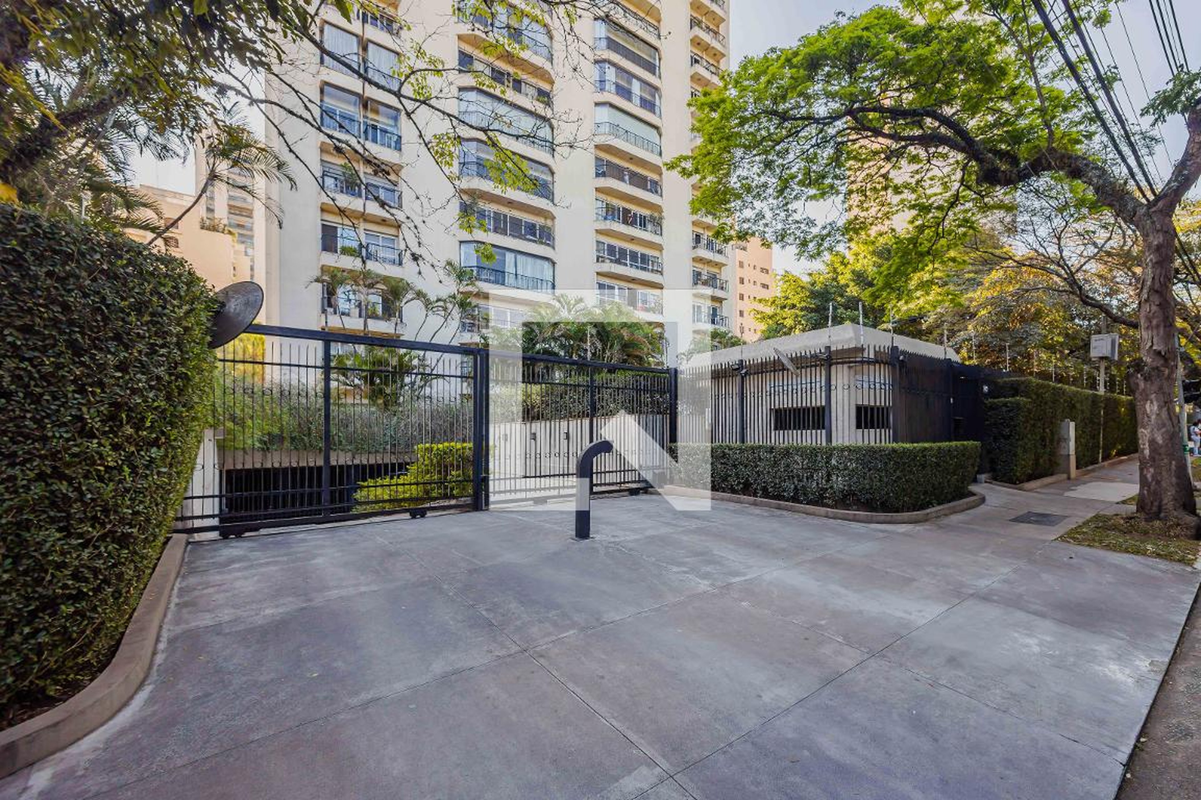 Fachada Edifício Plaza Mayor