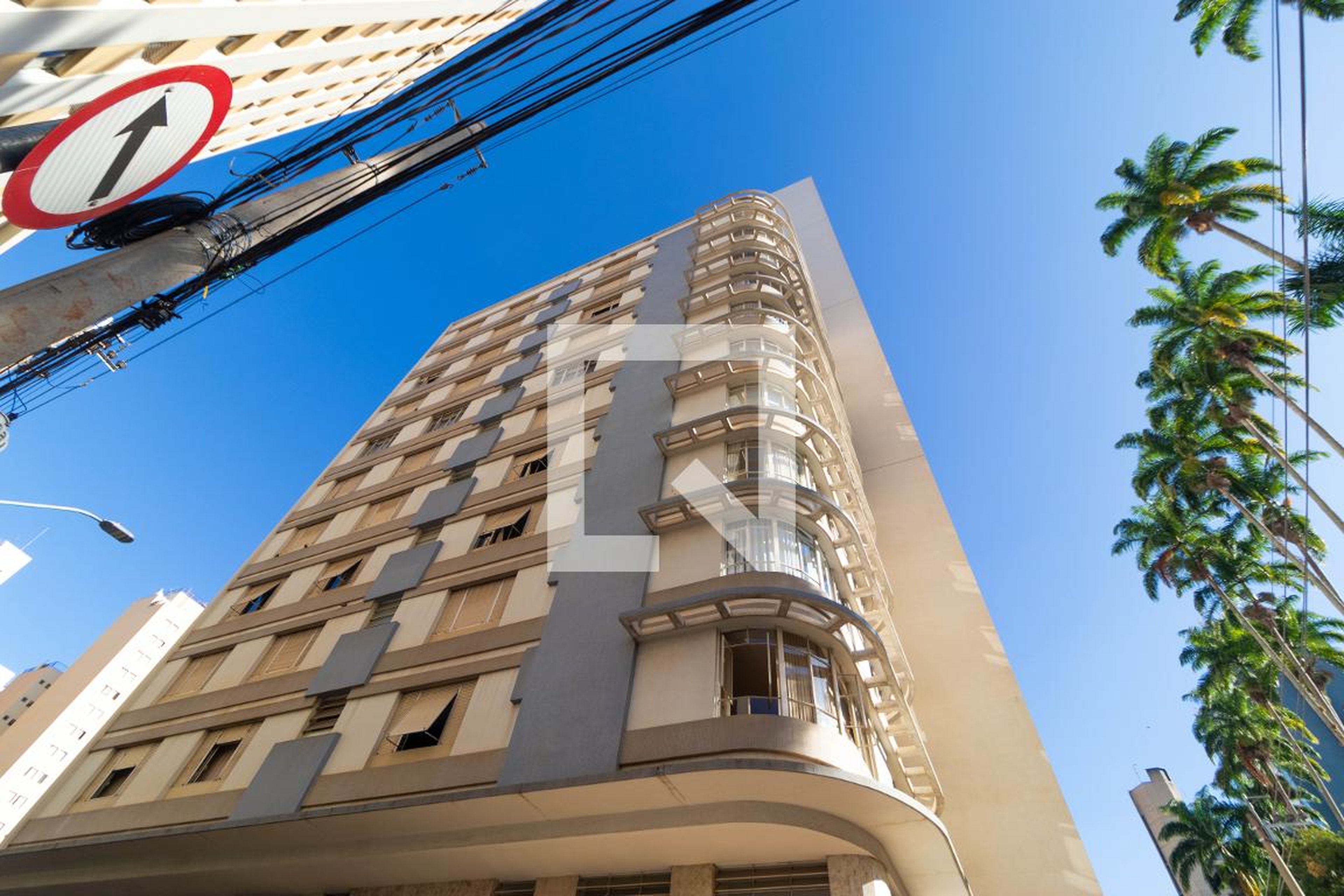 Fachada Condomínio em Rua Boaventura do Amaral, 1107