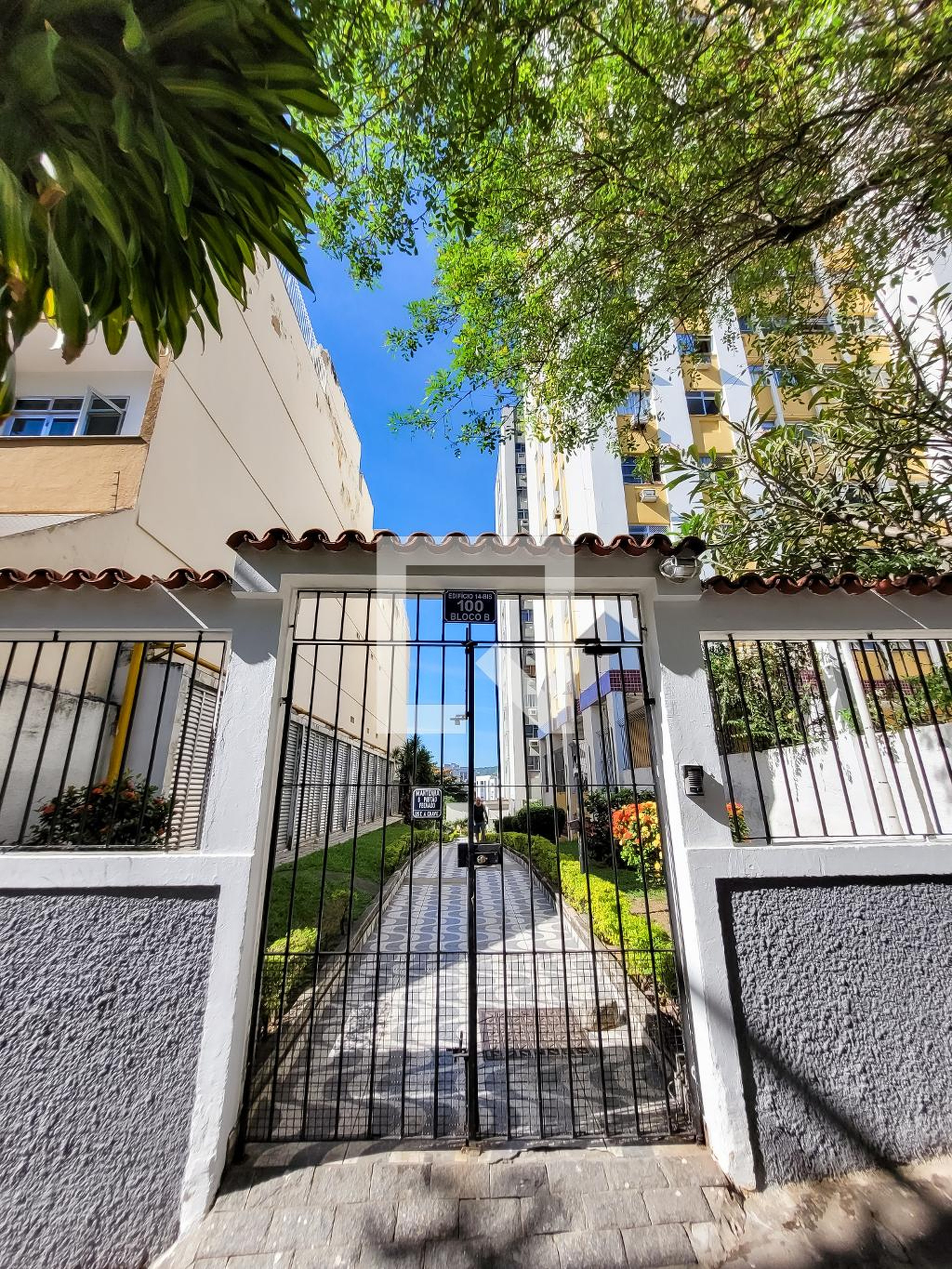 Fachada do Condomínio Condomínio Conjunto Residencial Santos Dumont