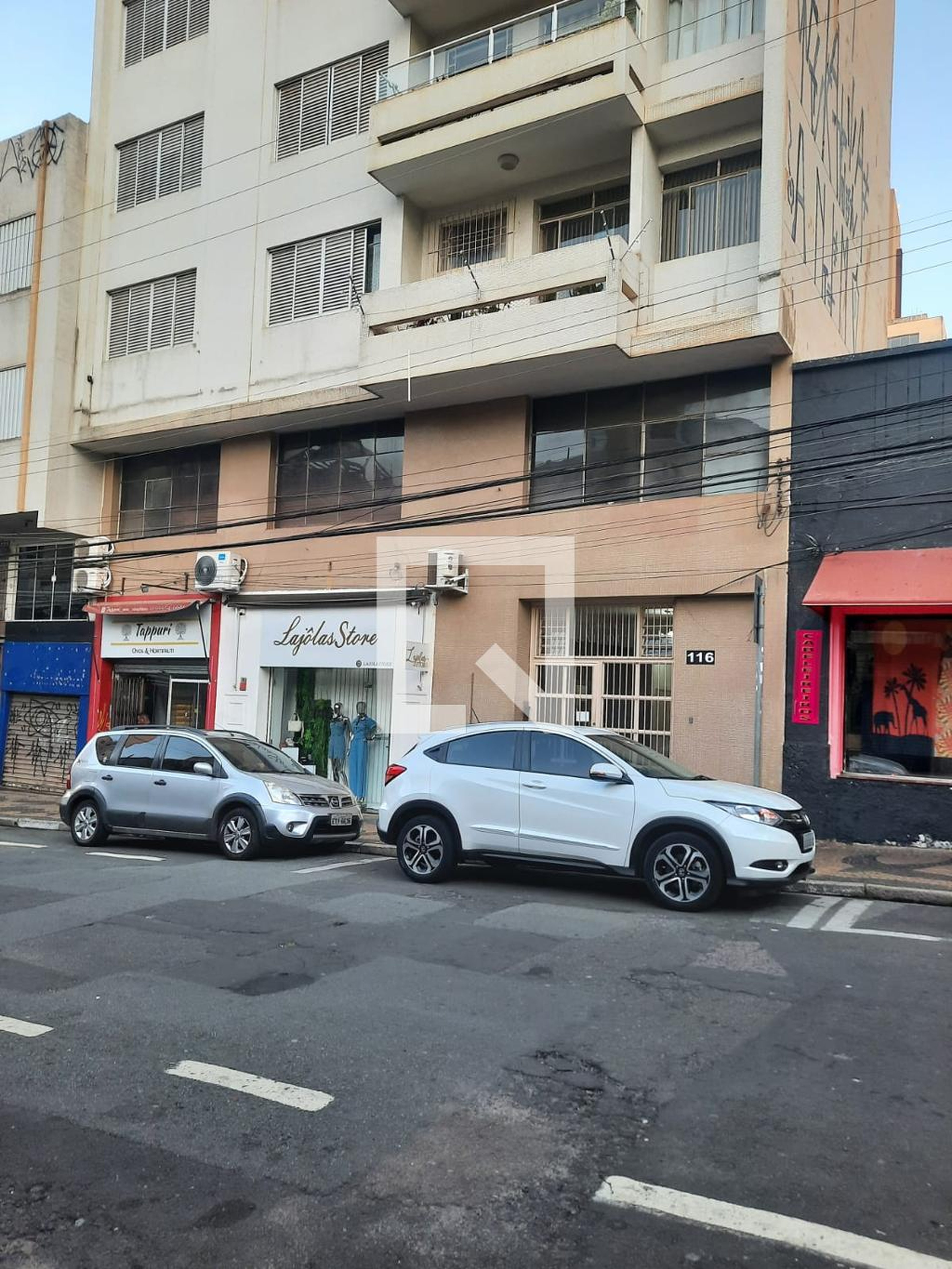 Fachada Condomínio em Avenida Doutor Thomaz Alves, 116