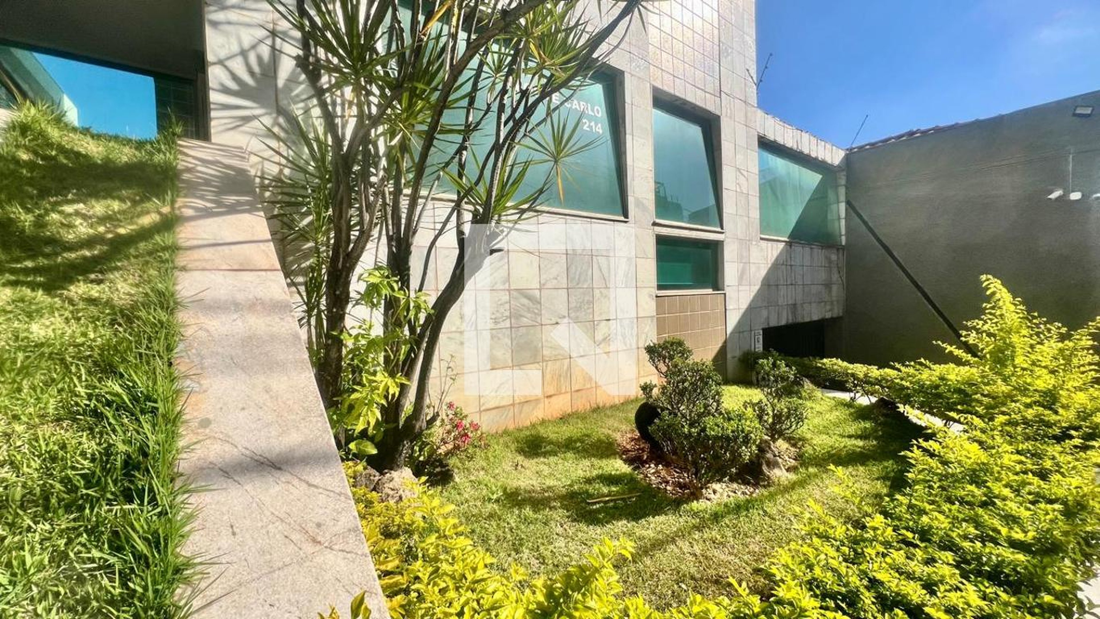 Fachada Edifício Monte Carlo