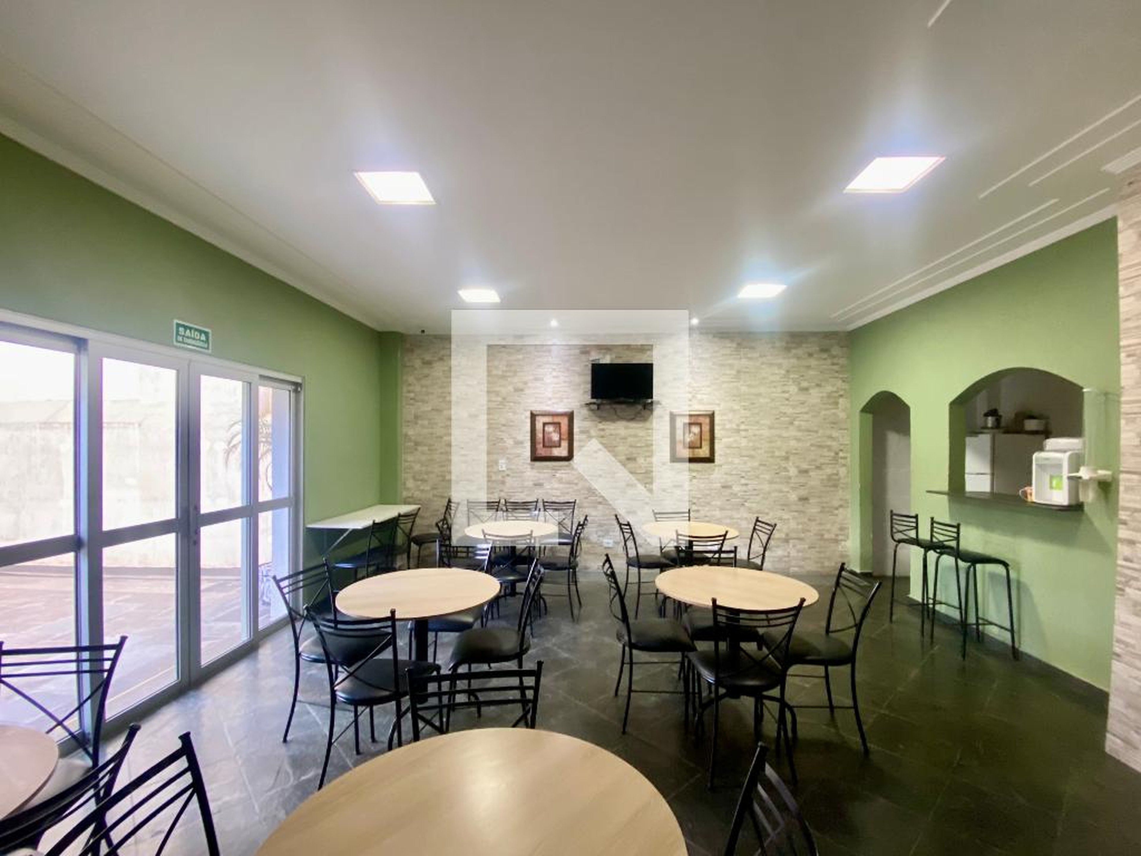 Área comum - Edifício Canada II