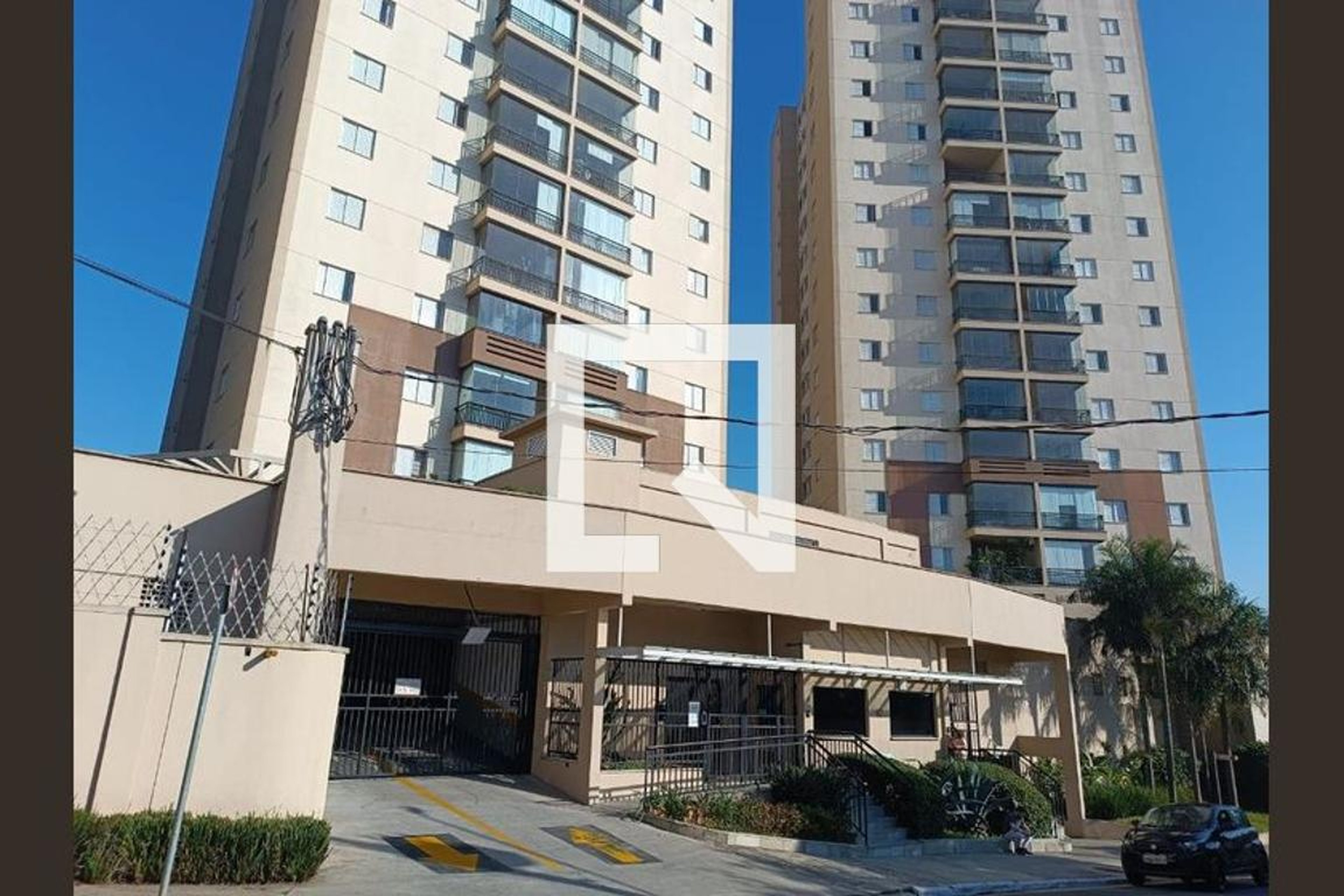 Fachada Condomínio em Rua Orlando, 92