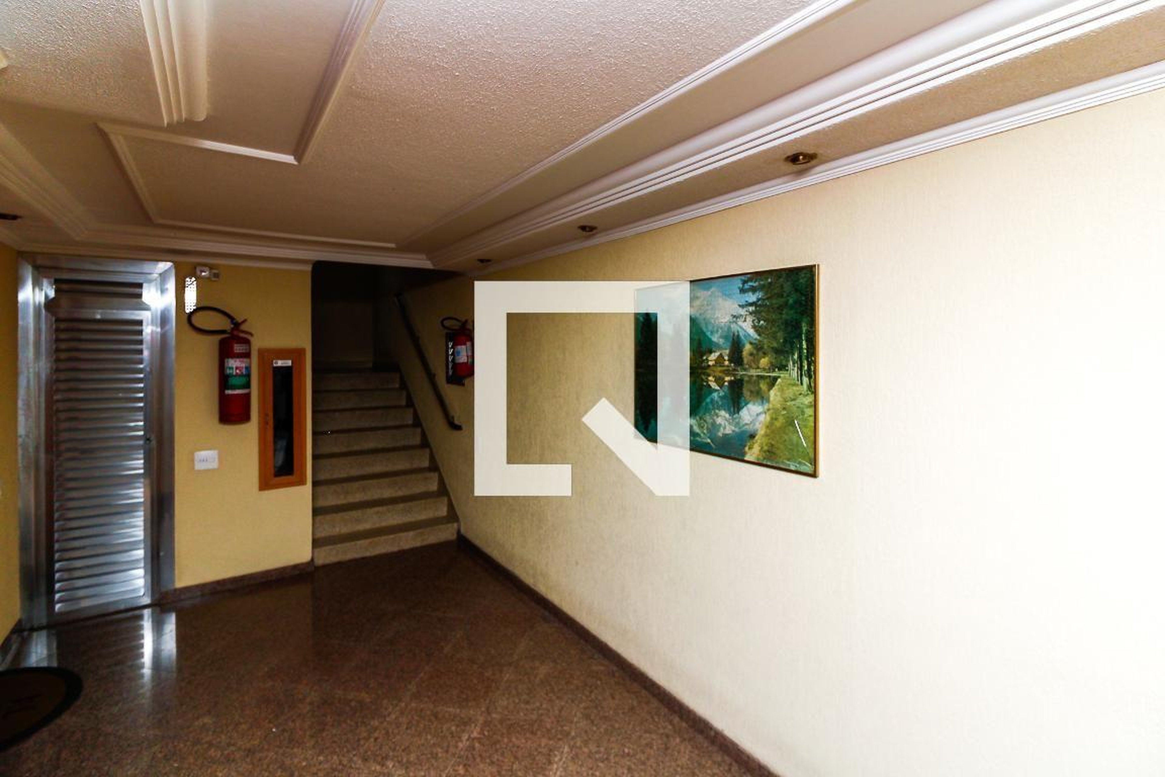Hall - S Estados