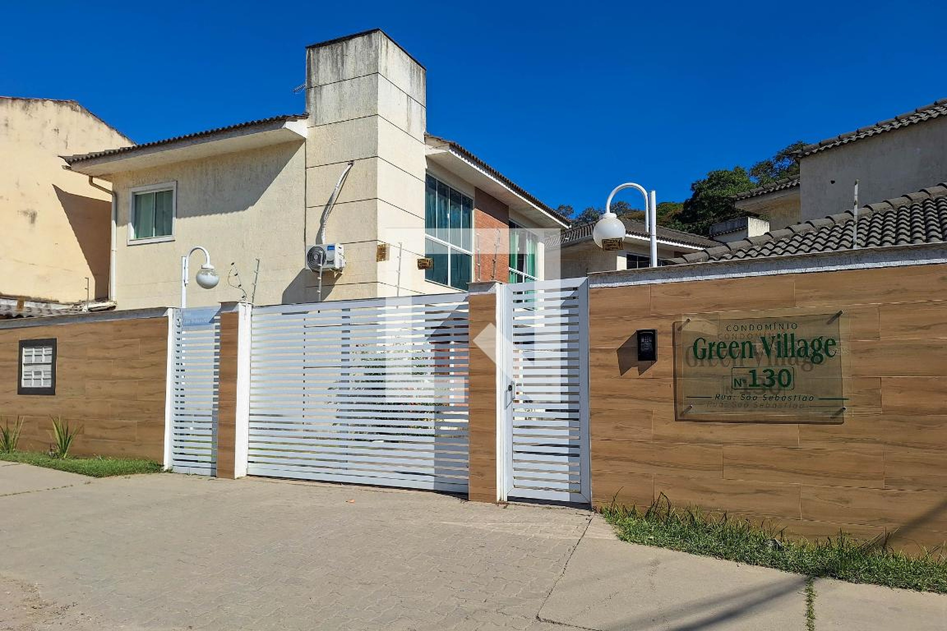 Fachada Condomínio em Rua São Sebastião, 130