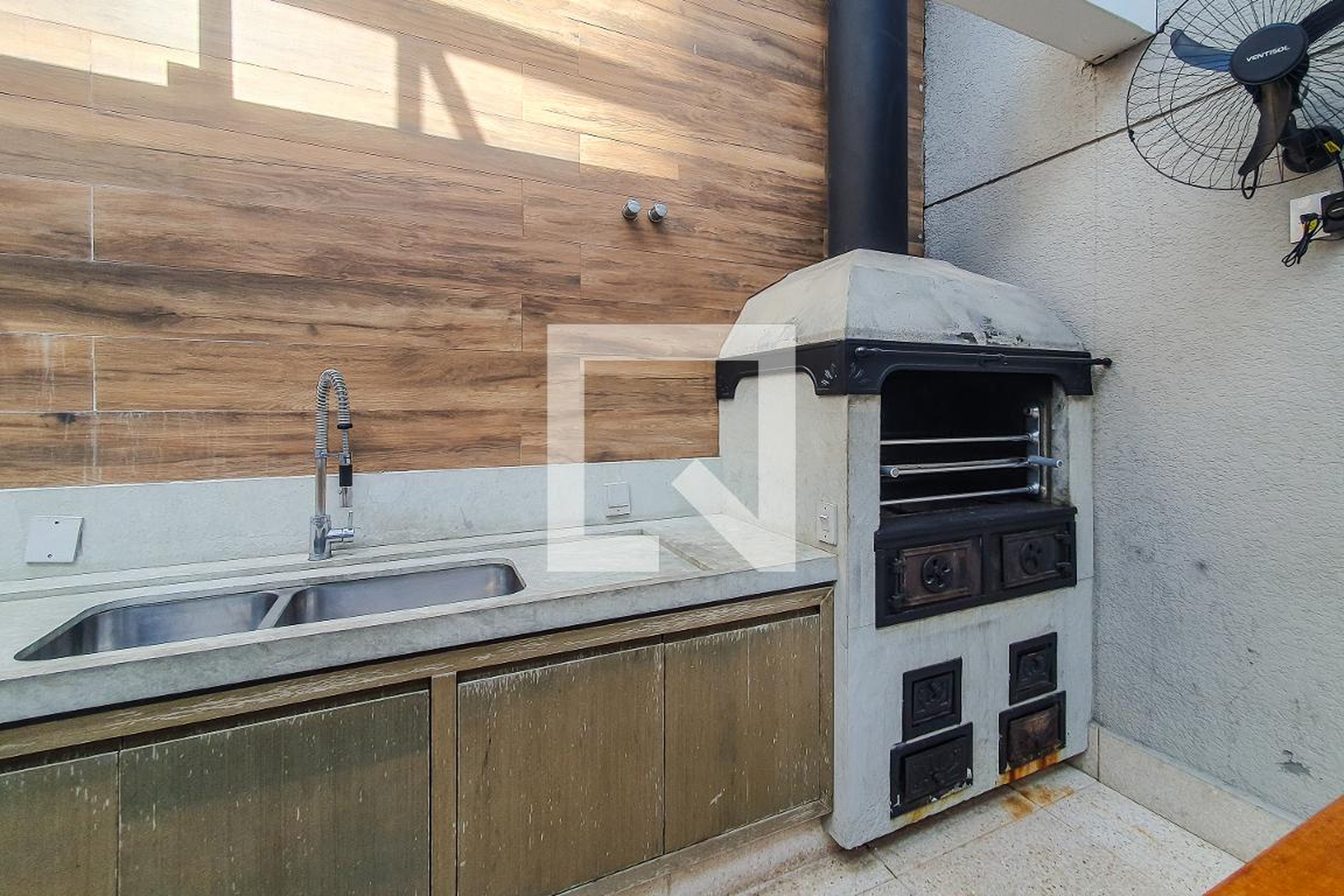 Churrasqueira - Aristo by Lindenberg