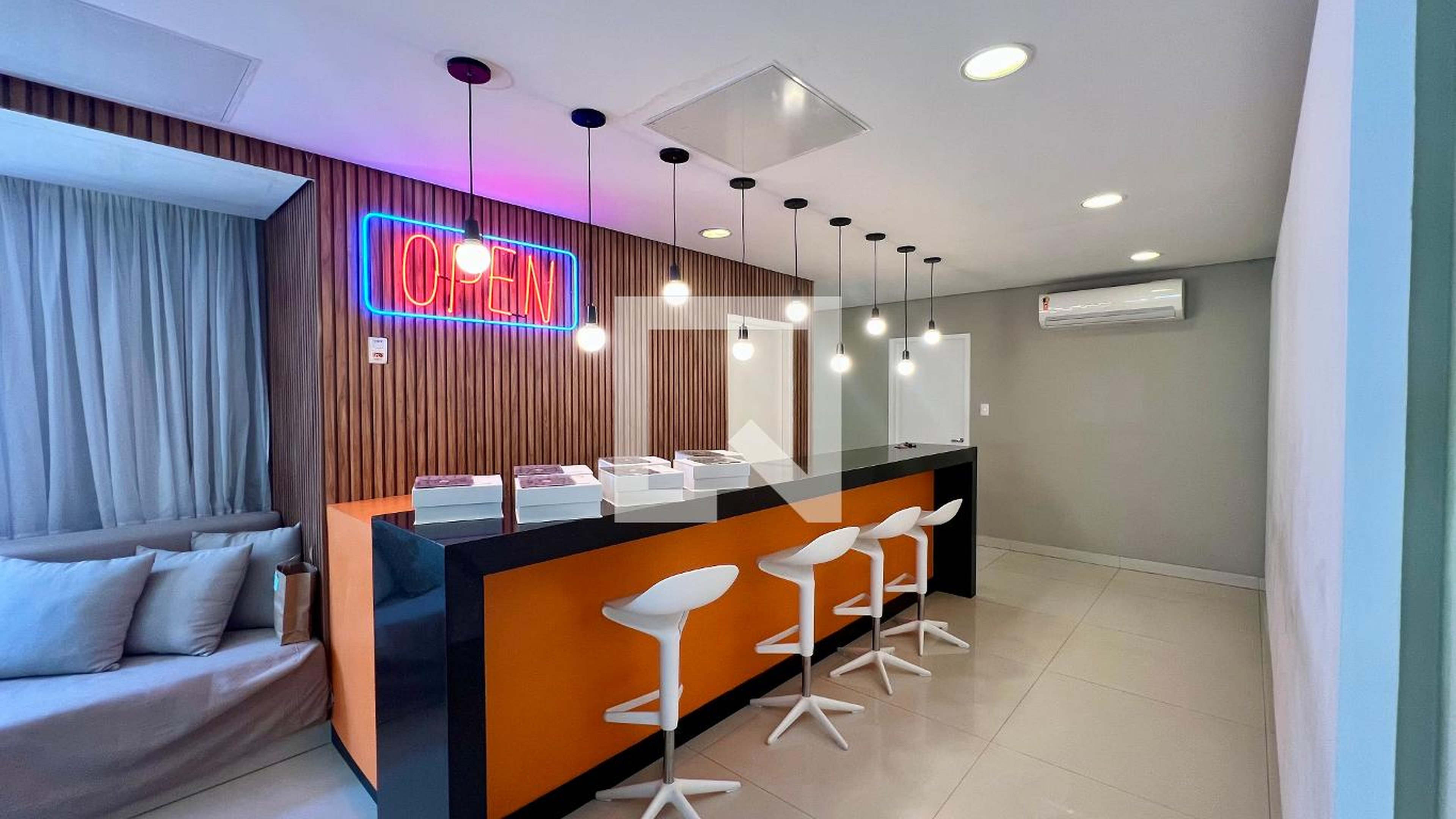 Salão de Festas - Arts Mourato Coelho