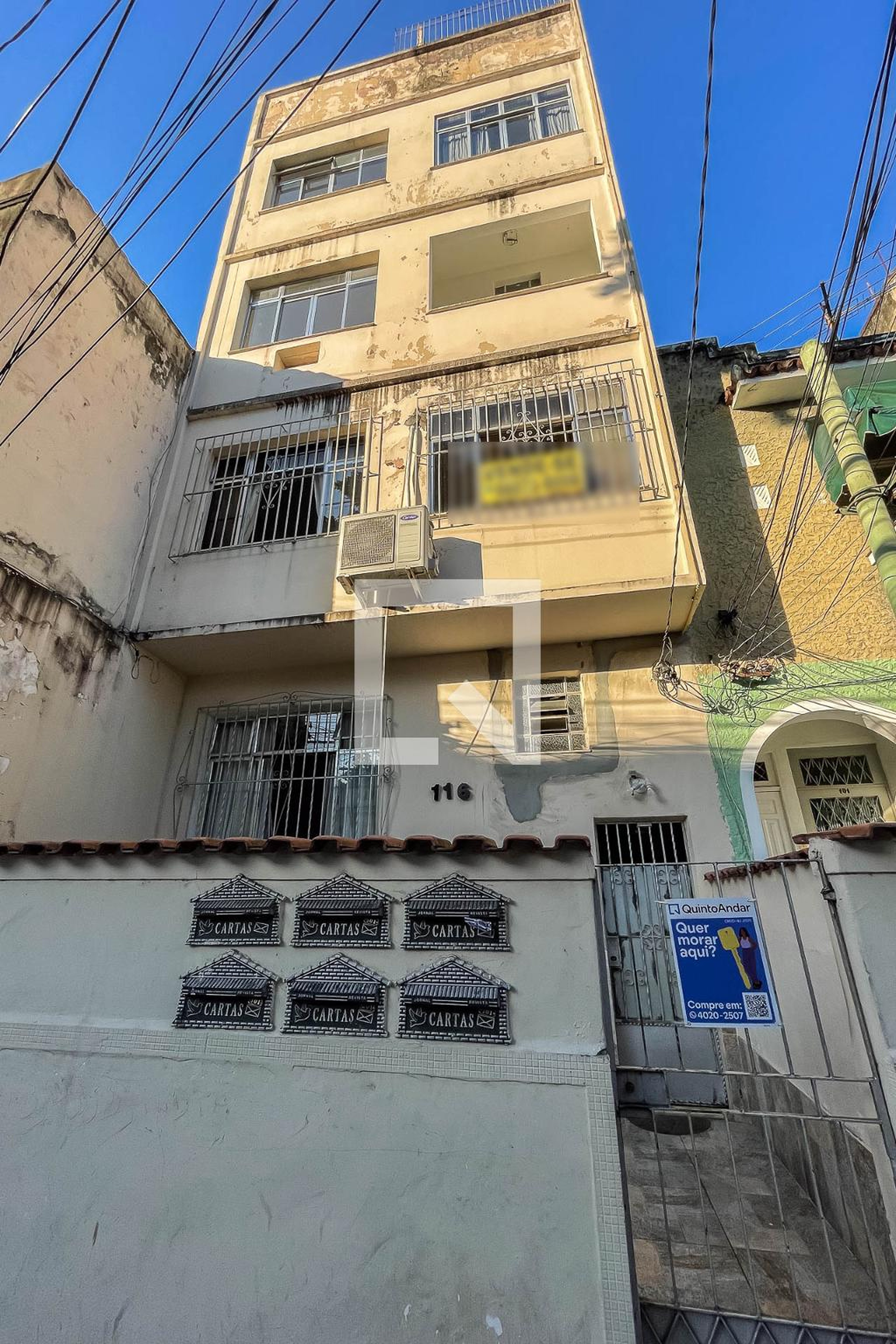 Fachada Condomínio em Rua Silva Pinto, 116