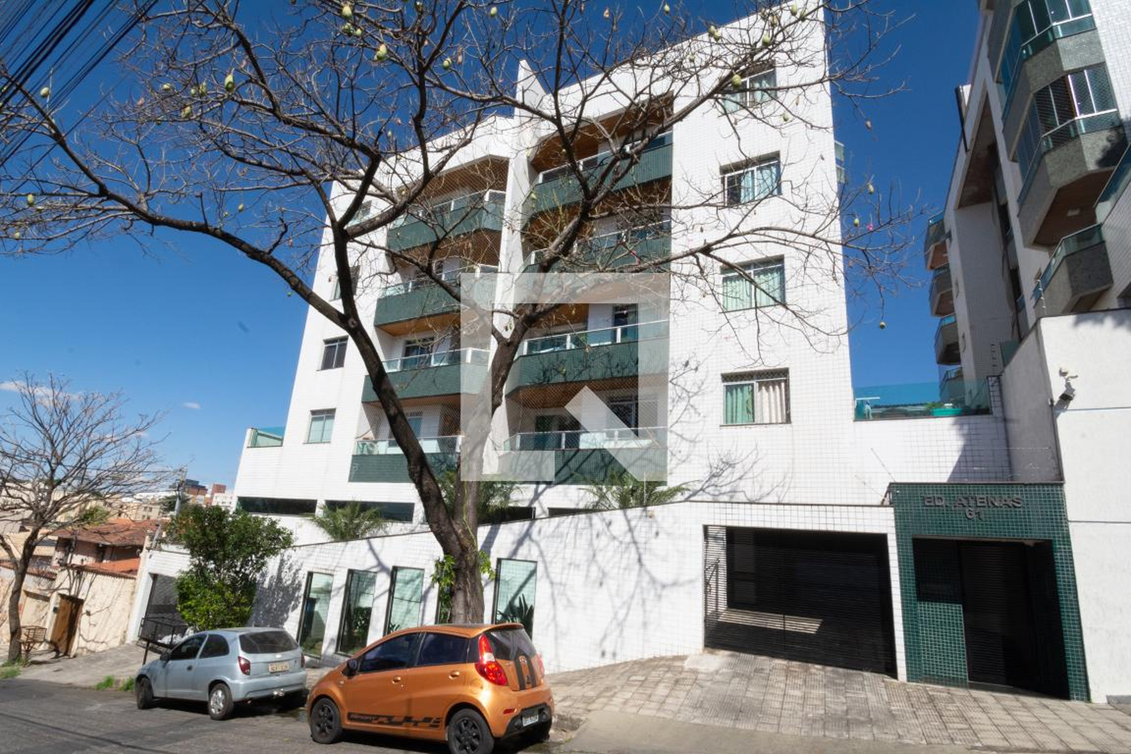 Fachada Condomínio em Rua Suíça, 61