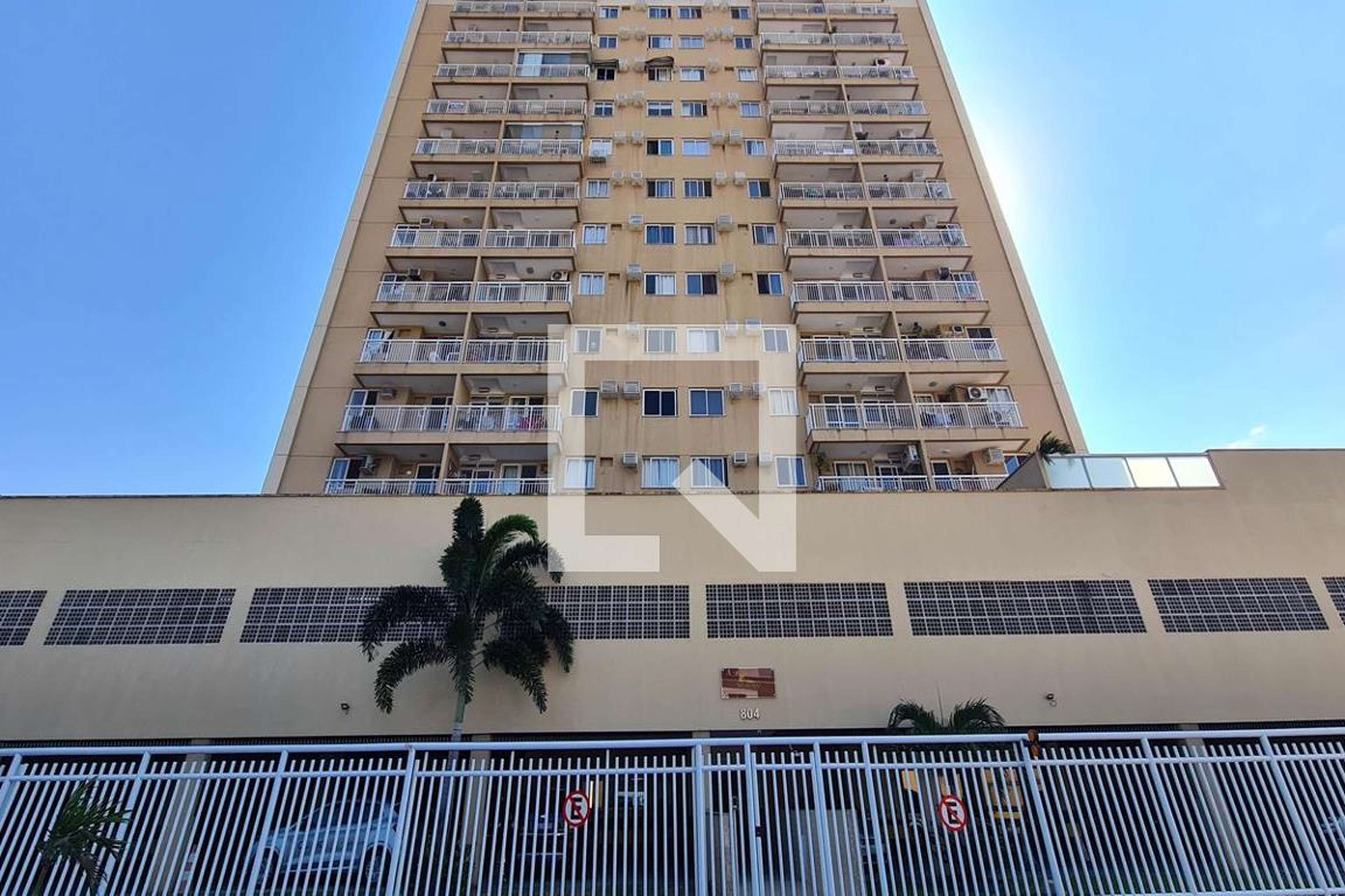 Fachada do Condomínio Condomínio Solar do Rio