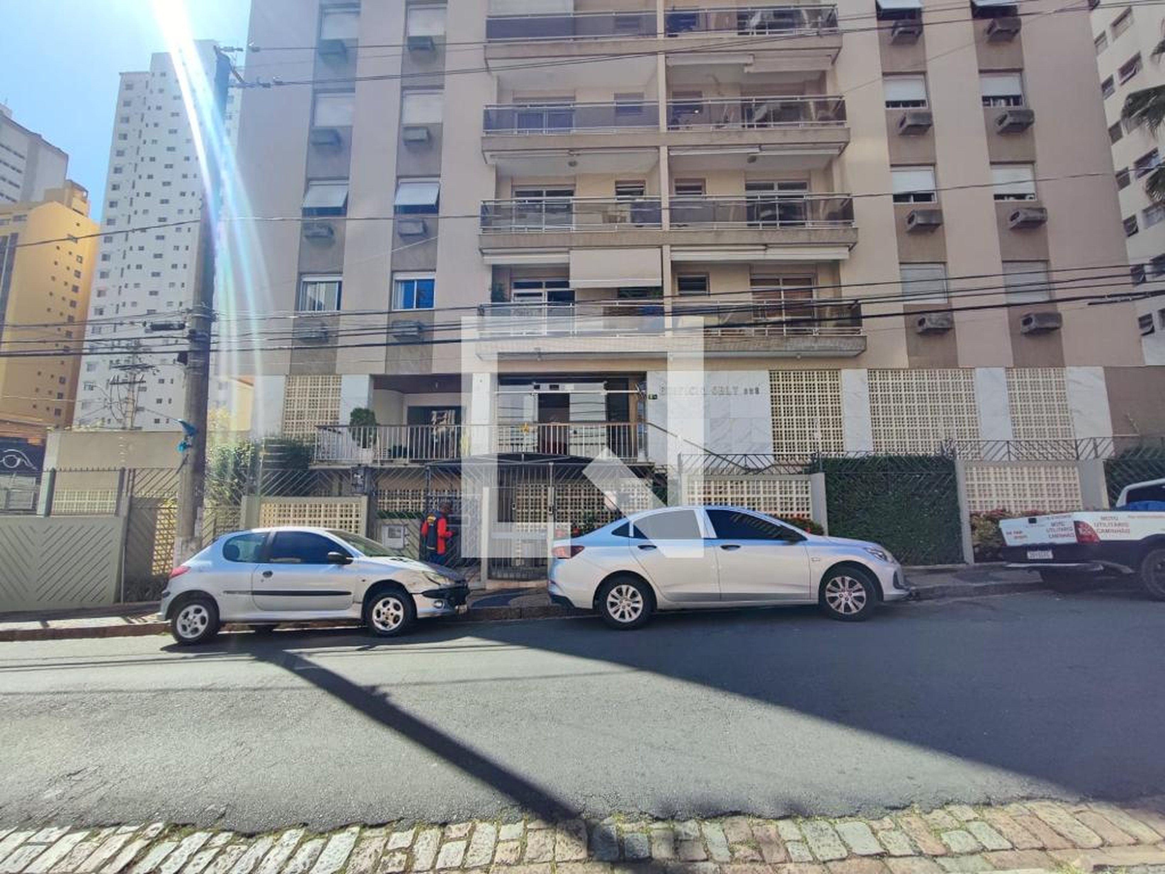 Fachada do Condomínio Condomínio em Rua Padre Vieira, 998