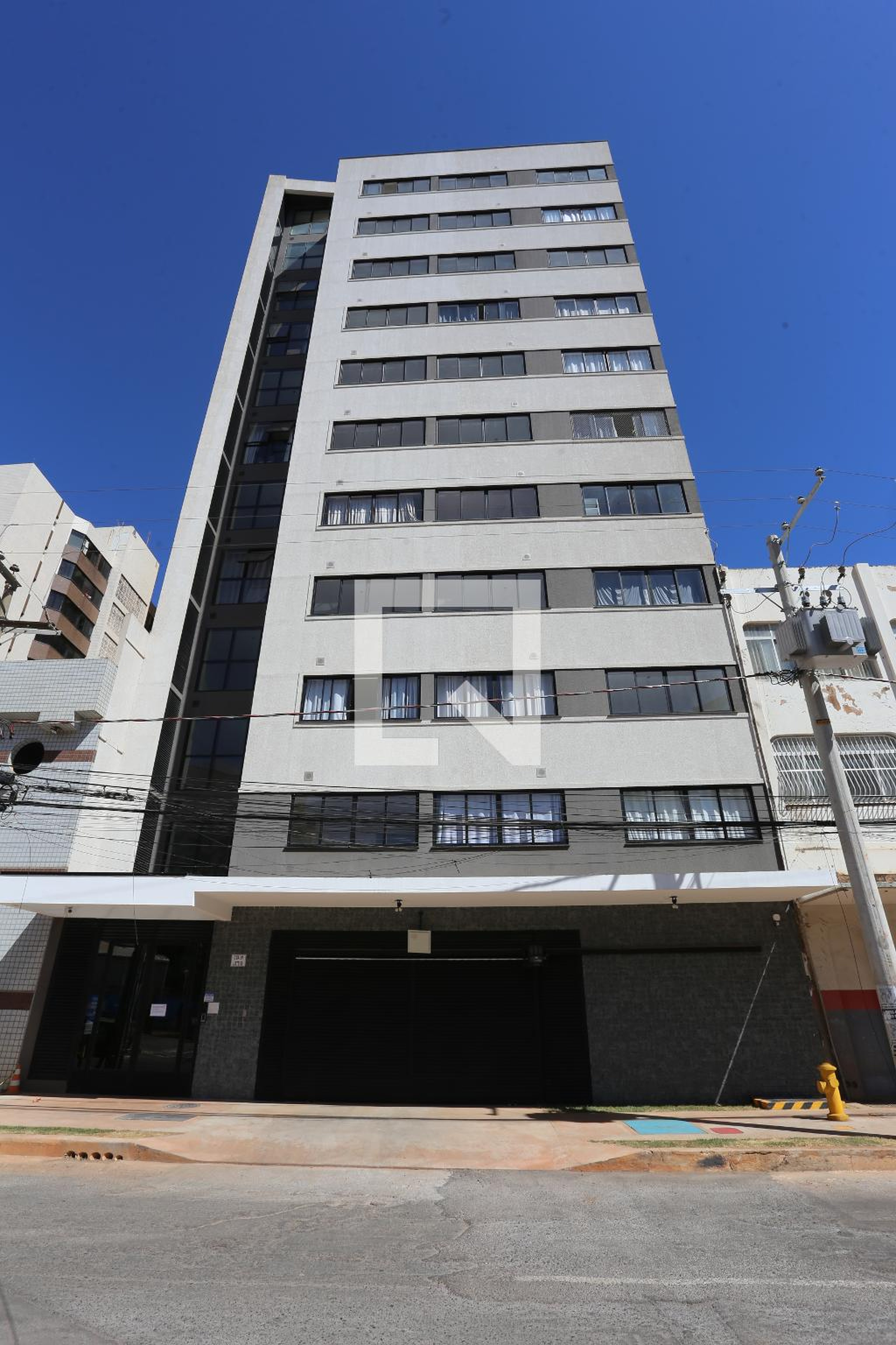 Fachada Condomínio em Colônia Agrícola Samambaia, 8a