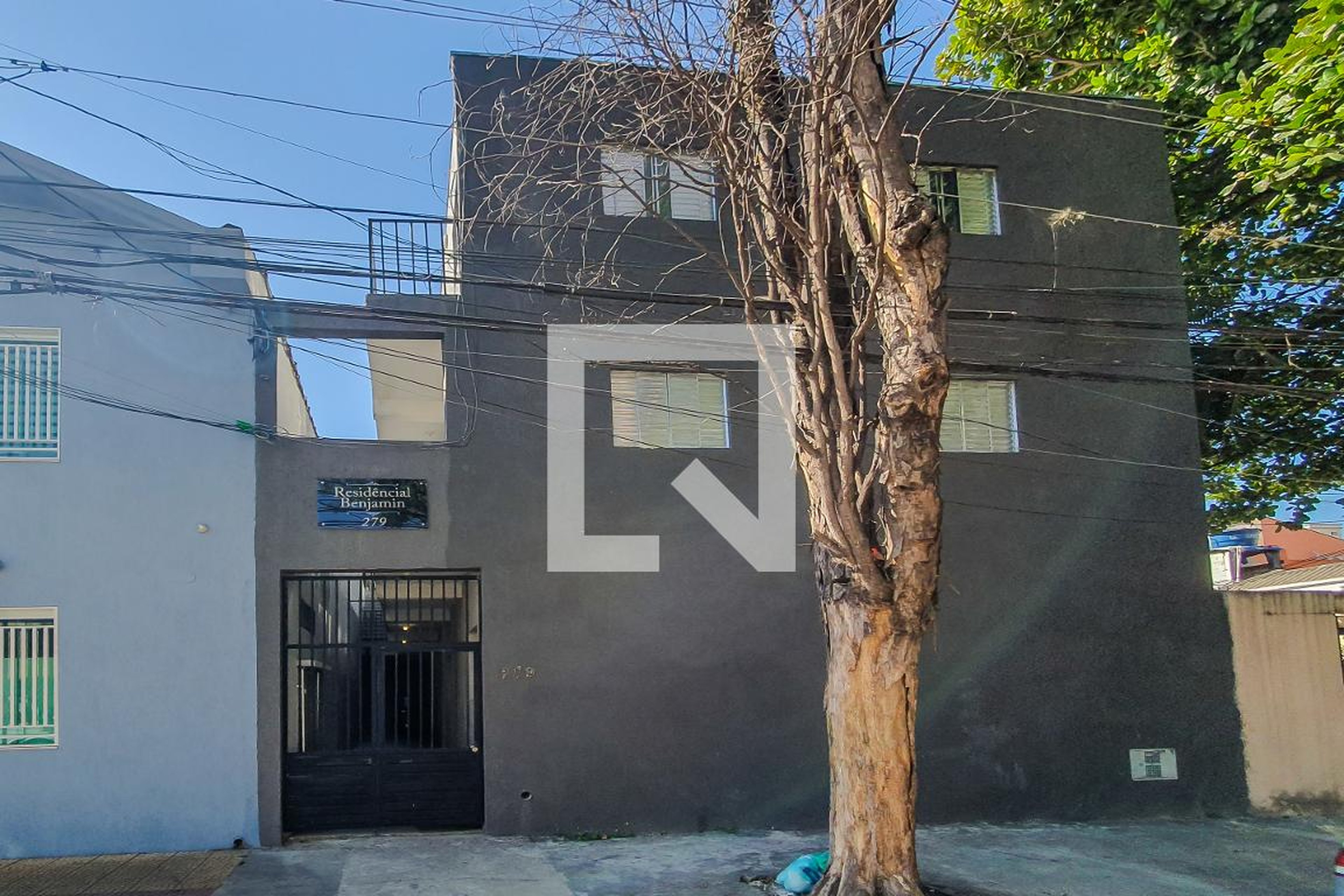 Fachada do Prédio Condomínio em Rua Costa Aguiar, 279