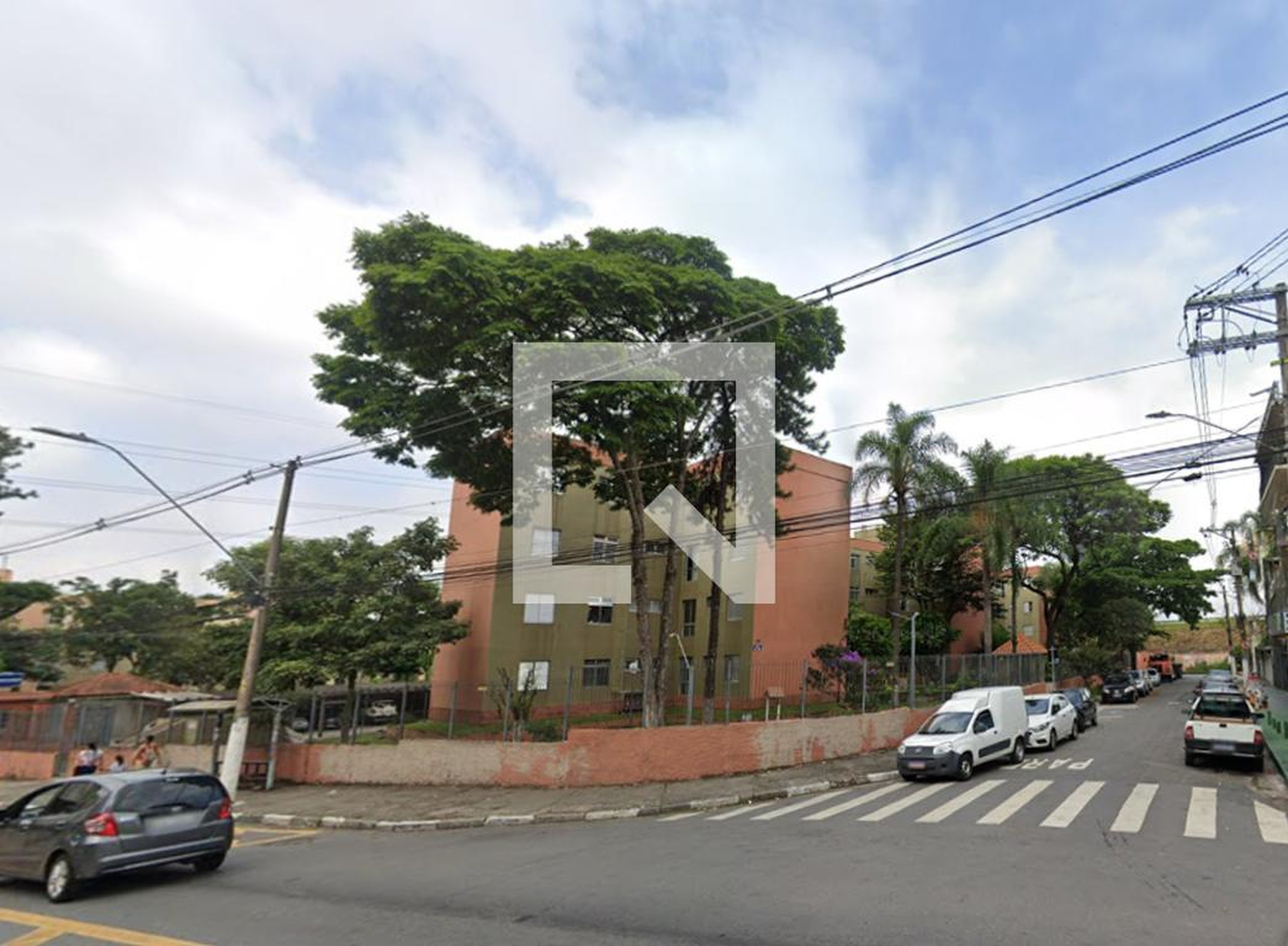 Fachada Condomínio em Rua Cacique Tibiriçá, 288