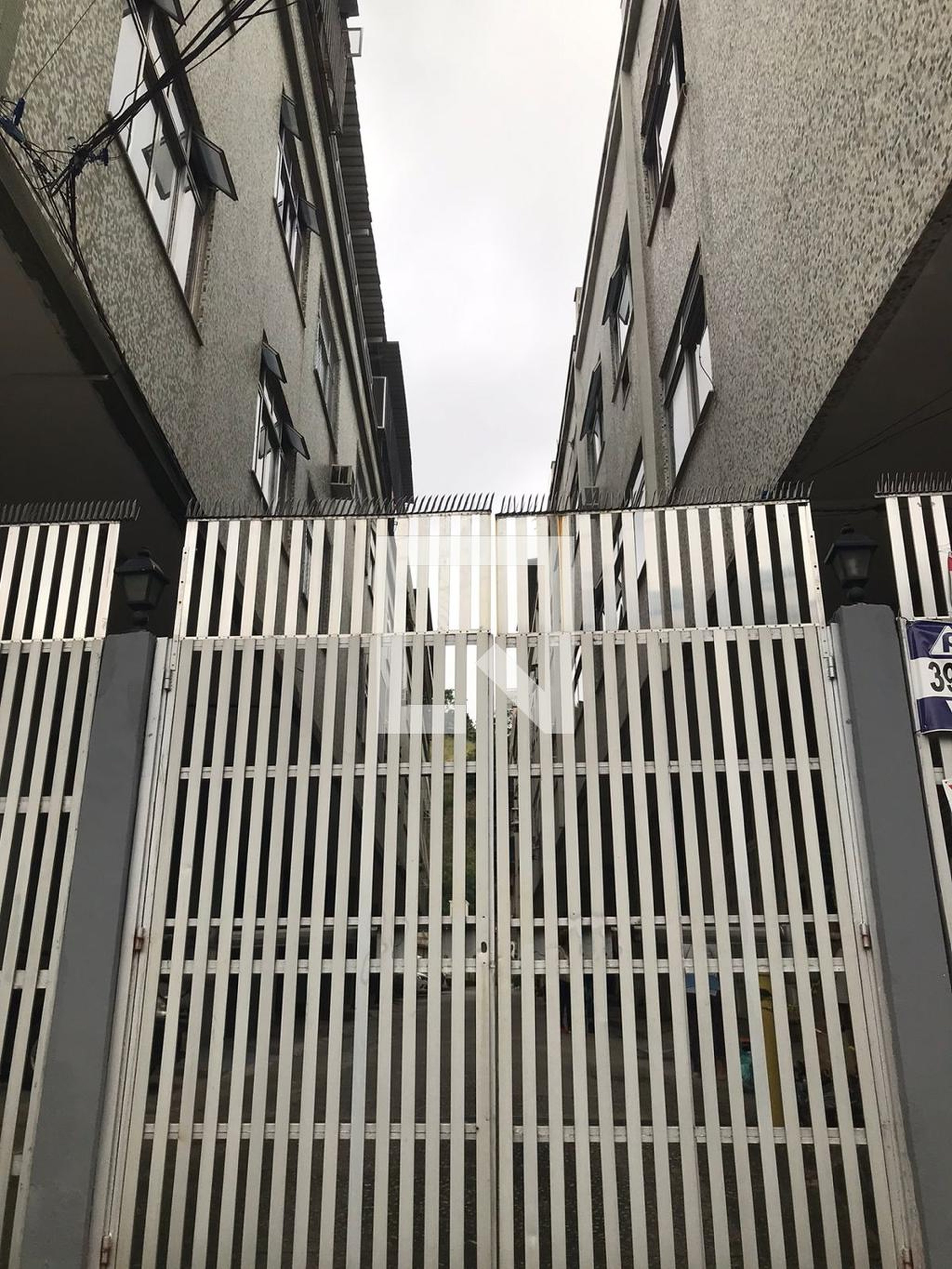 Fachada do Prédio Condomínio em Rua Aristídes Lôbo, 123