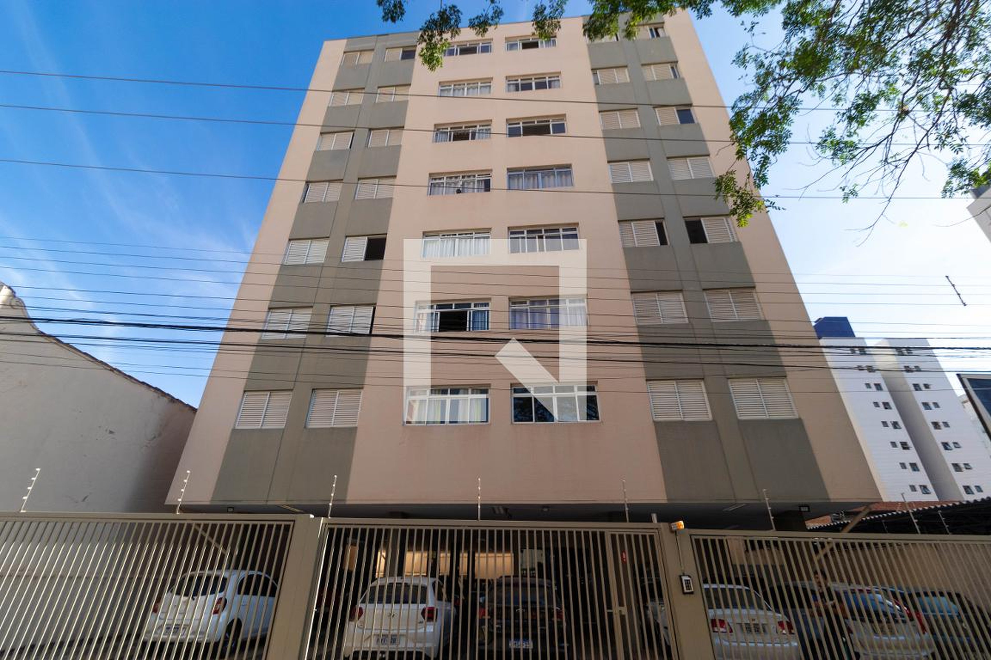 Fachada Condomínio em Rua Antônio Cesarino, 333