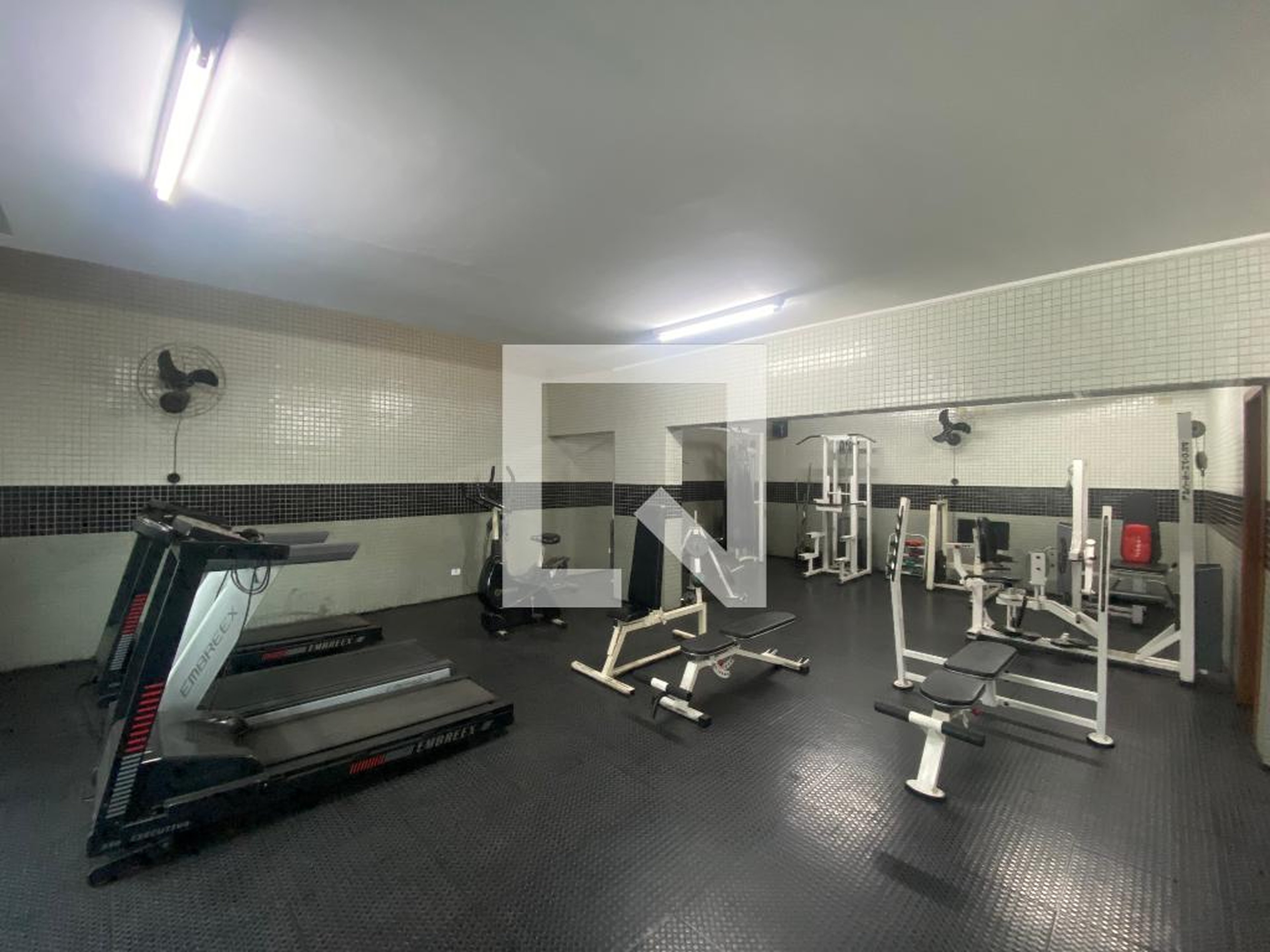 Academia - Edifício Residencial Júlio Verne