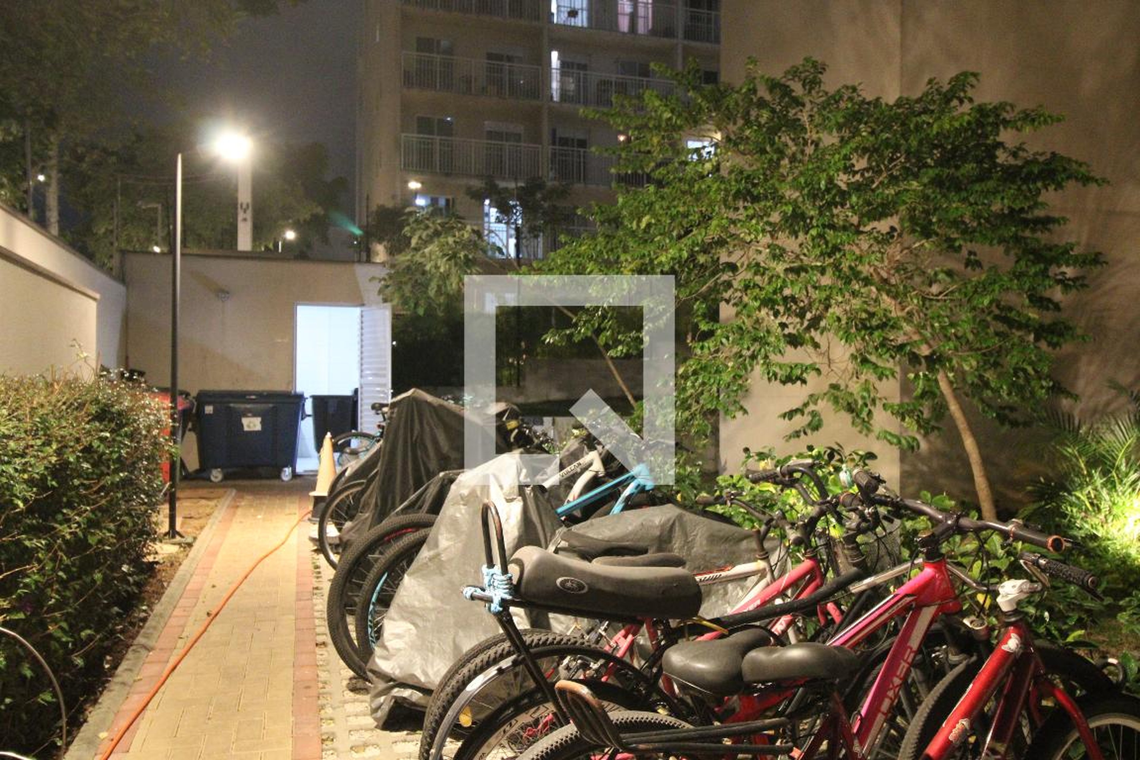 bicicletário - Plano & Plano Penha - Manuel Leiroz III