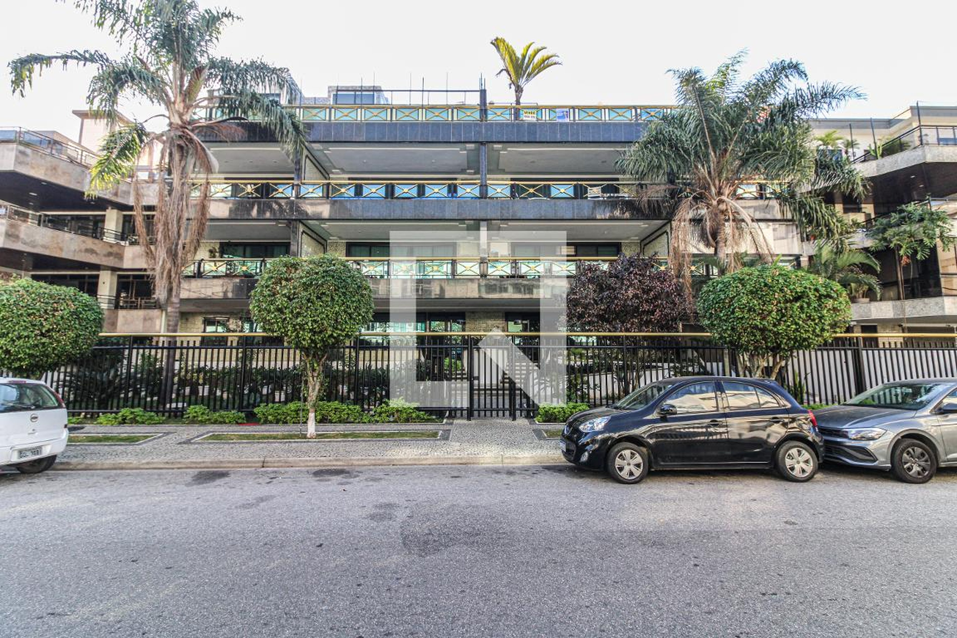 Fachada Condomínio em Rua Joaquim Cardozo, 700