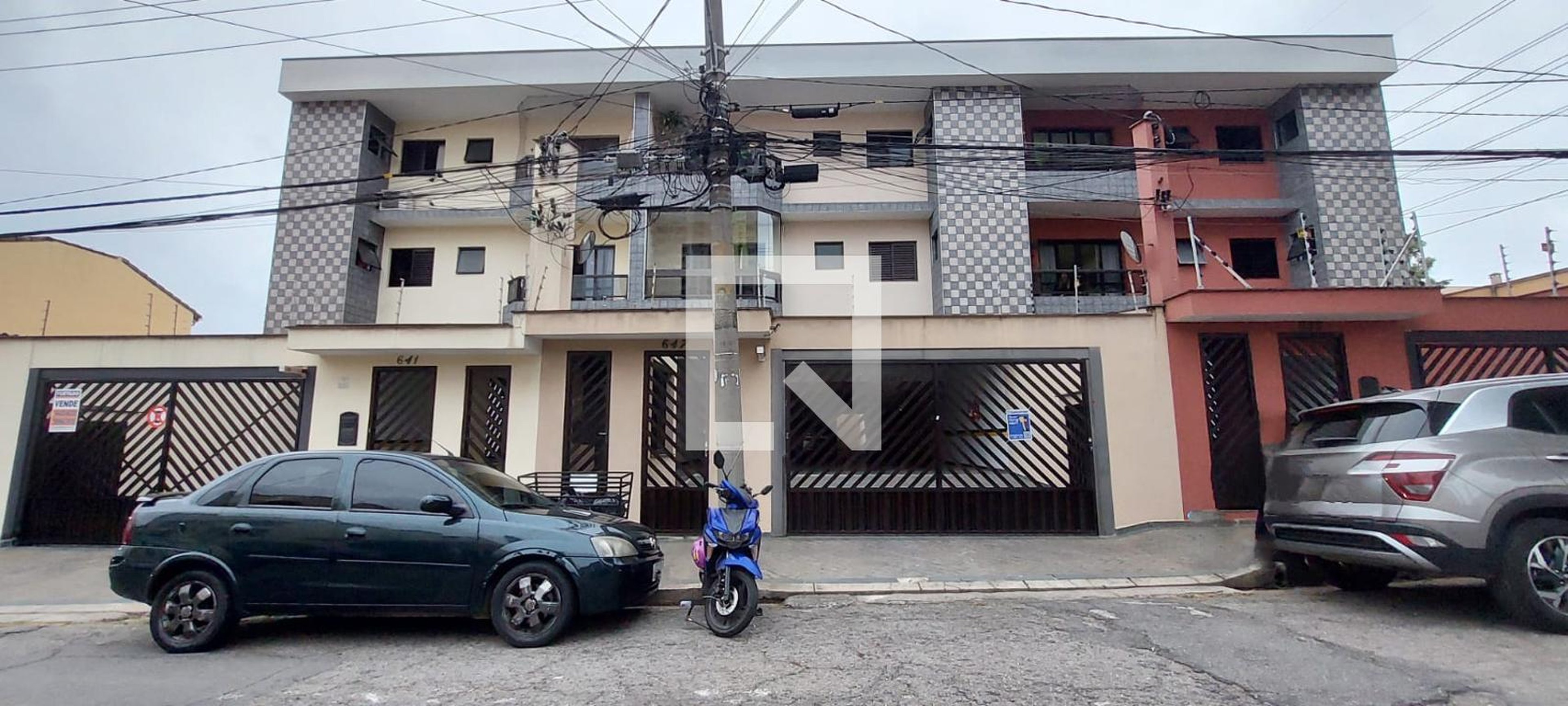 Fachada Condomínio em Rua General Canavarro, 647