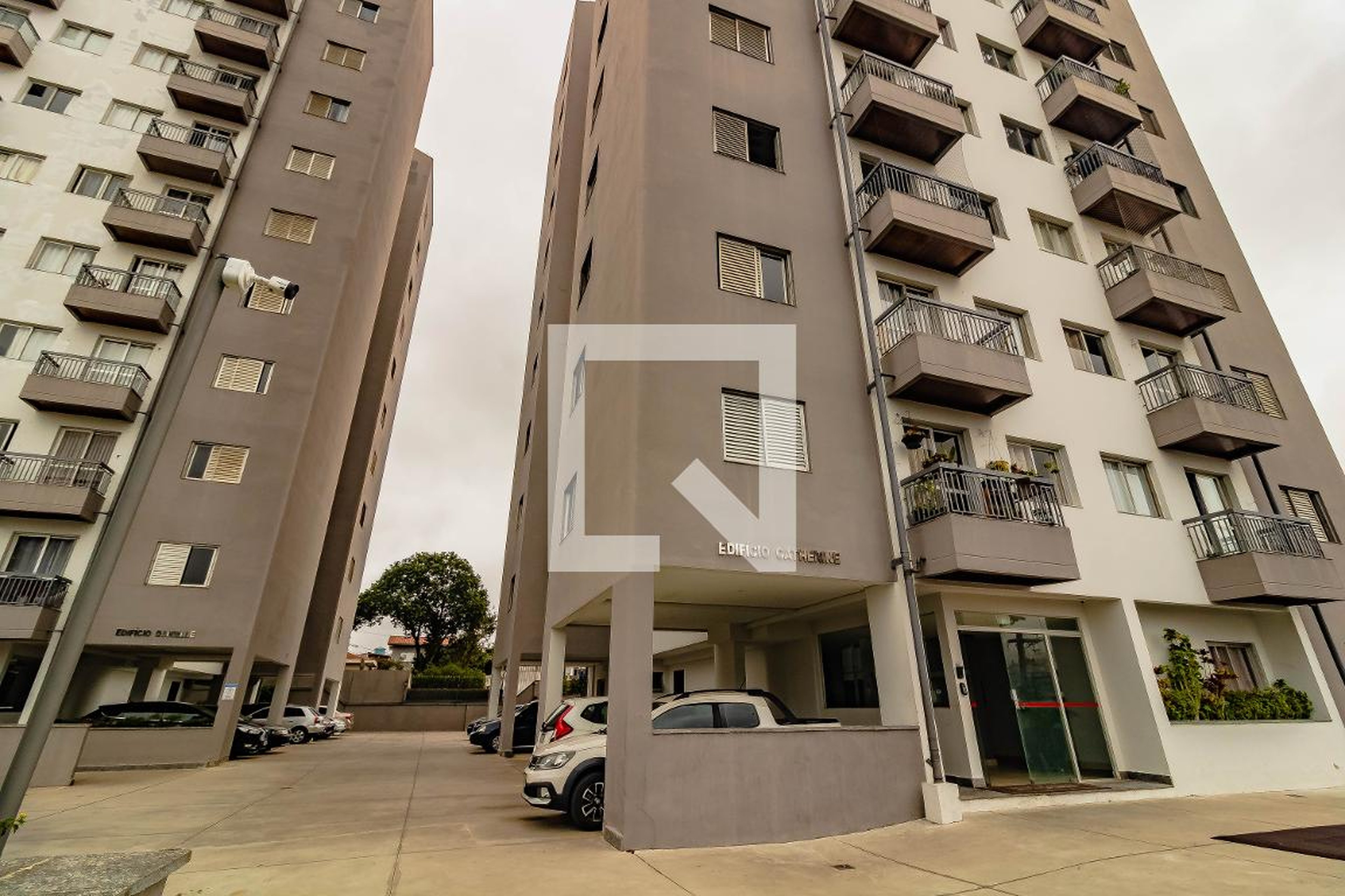 Fachada Condomínio Edi.Catherine