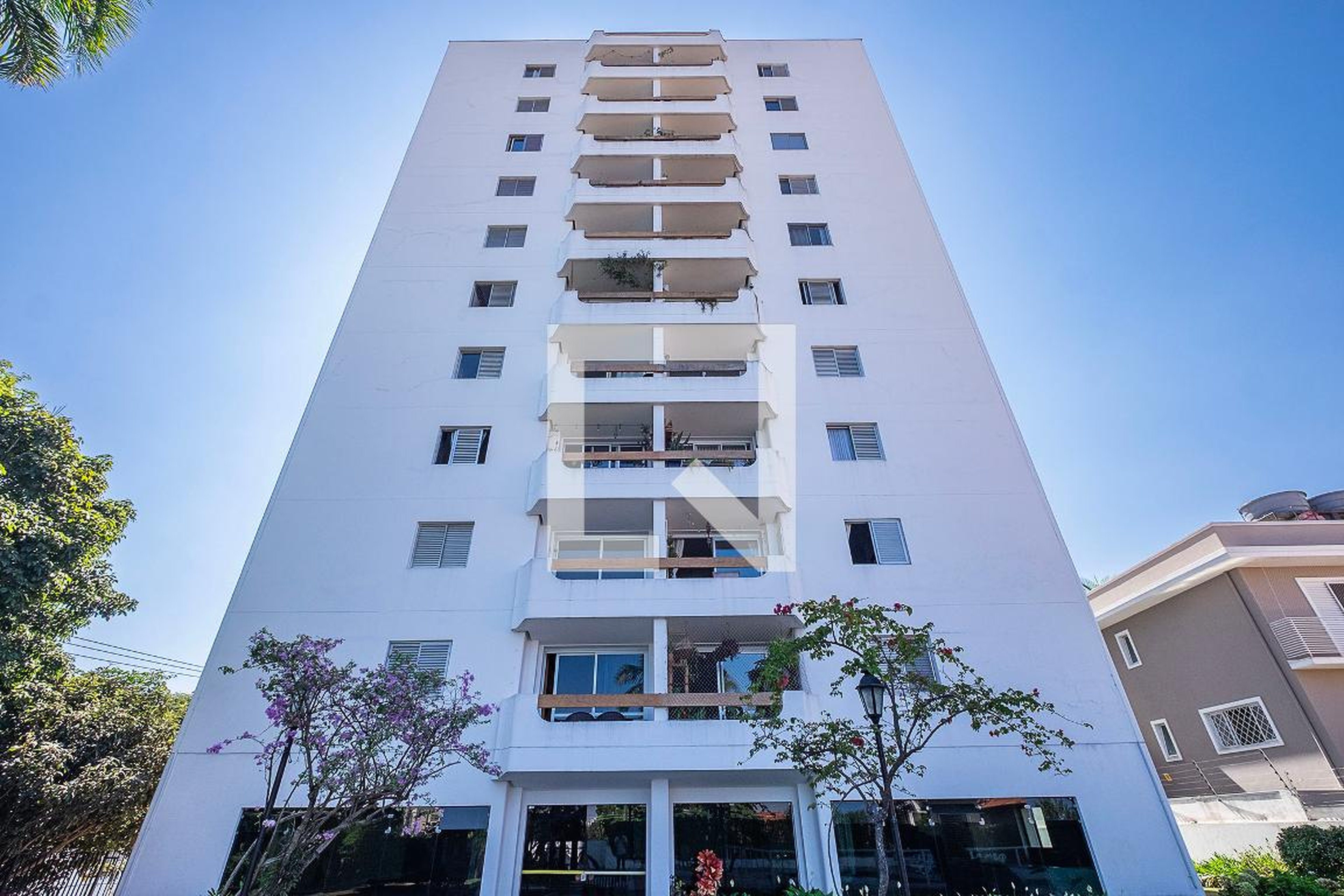 Fachada Condomínio Barão de Morenos