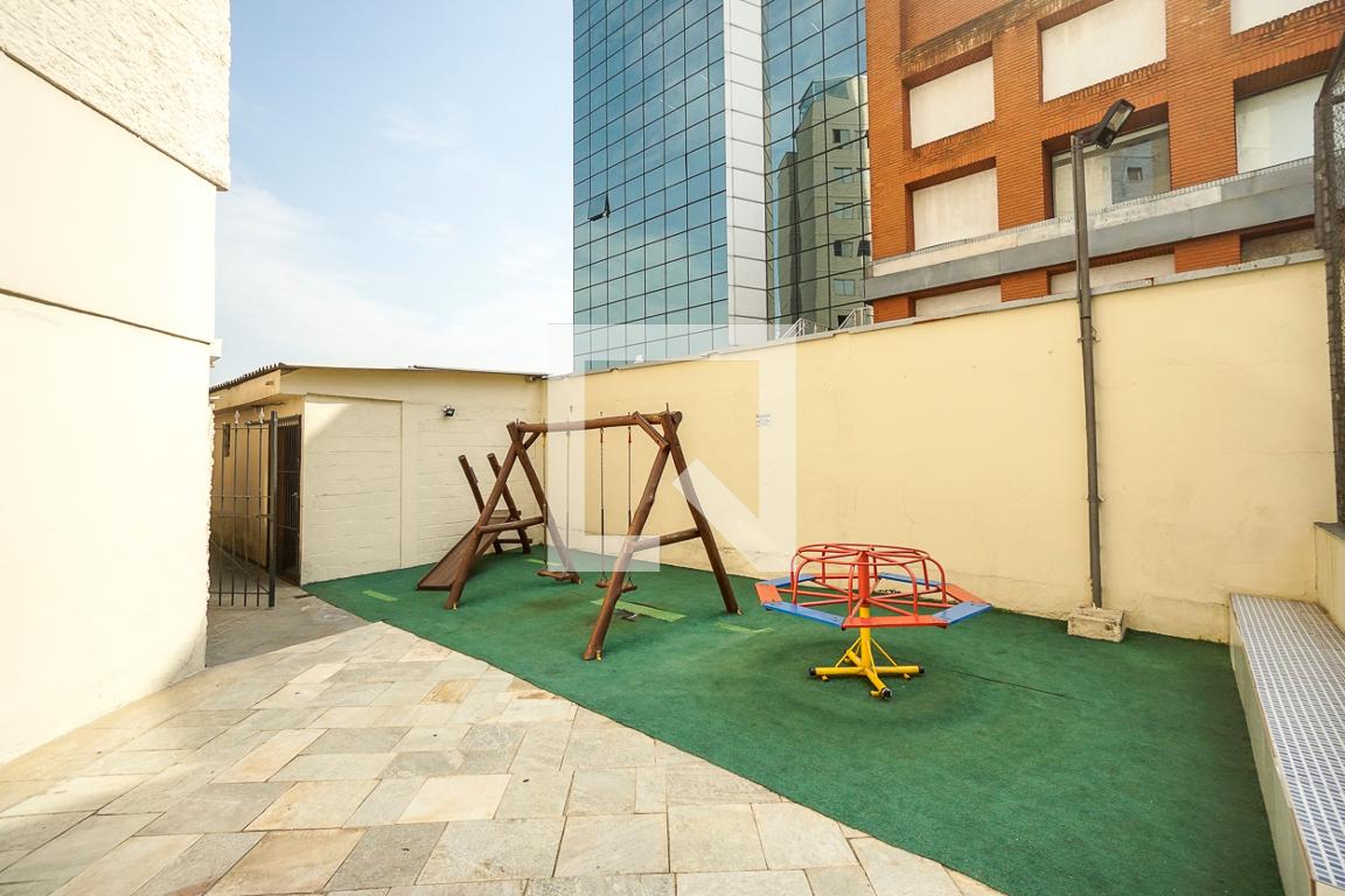 Playground - Morada Coelho Lisboa