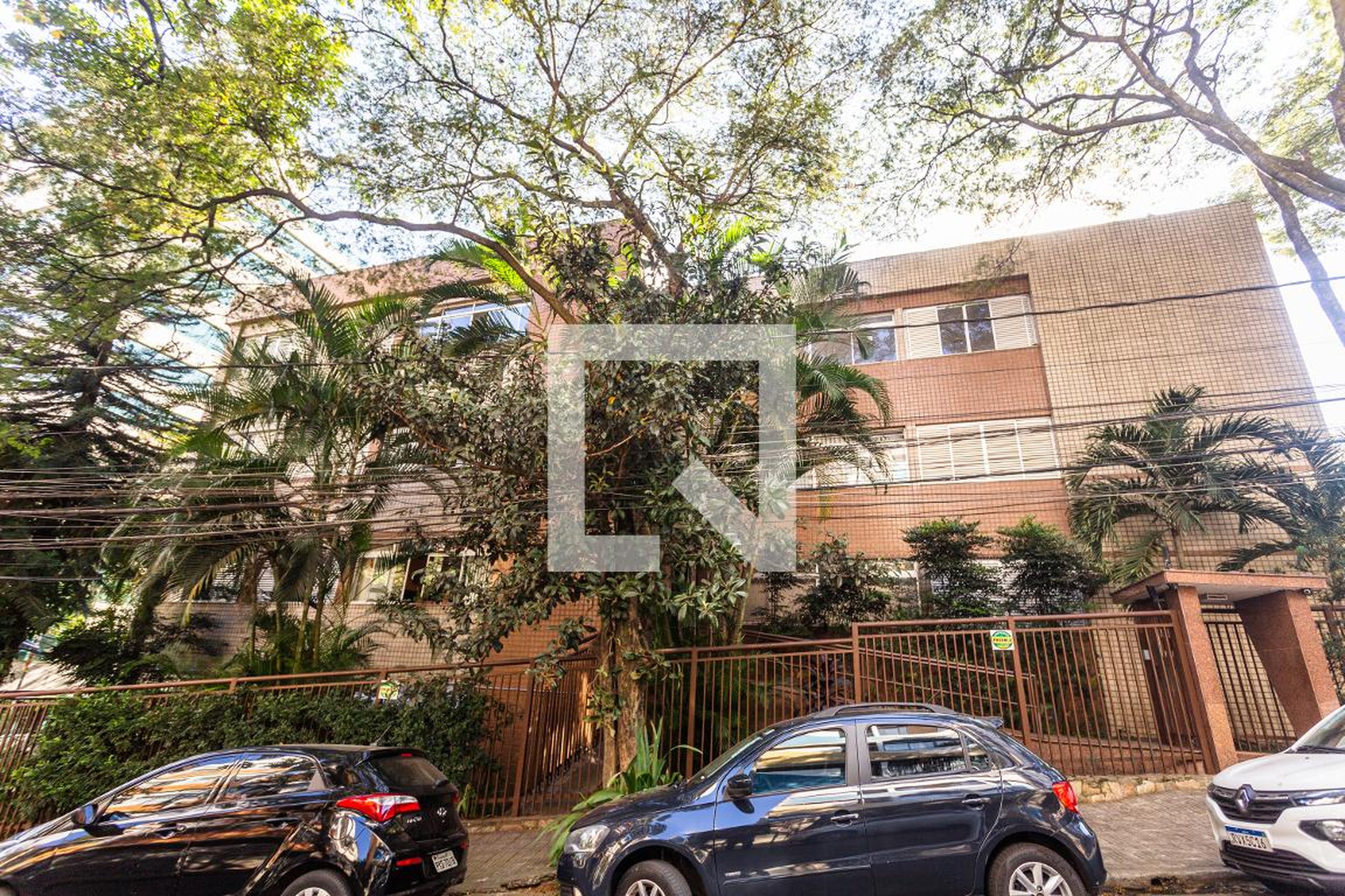 Fachada Condomínio em Rua São João do Paraíso, 15