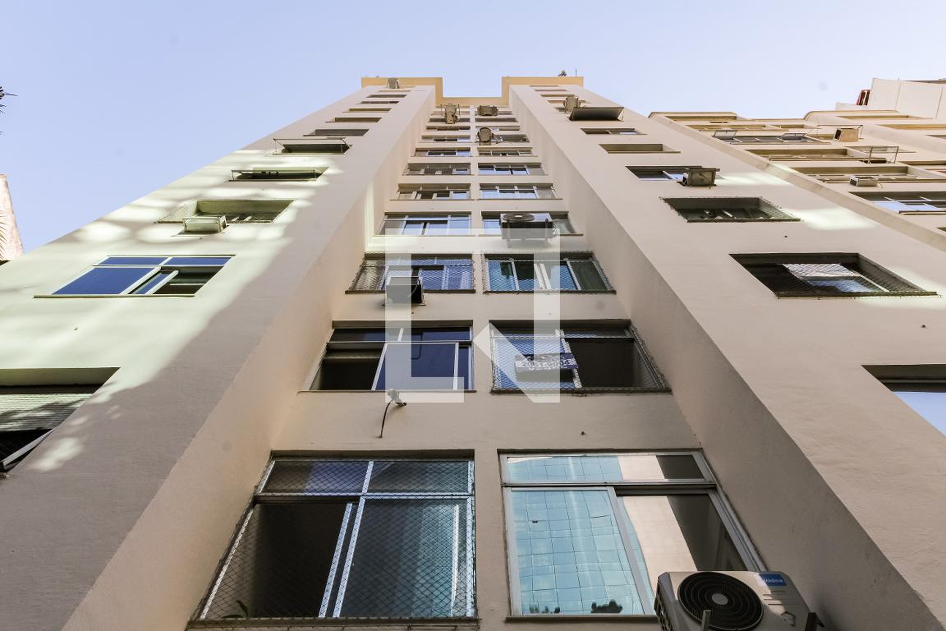 Fachada do Prédio Condomínio Brasbel