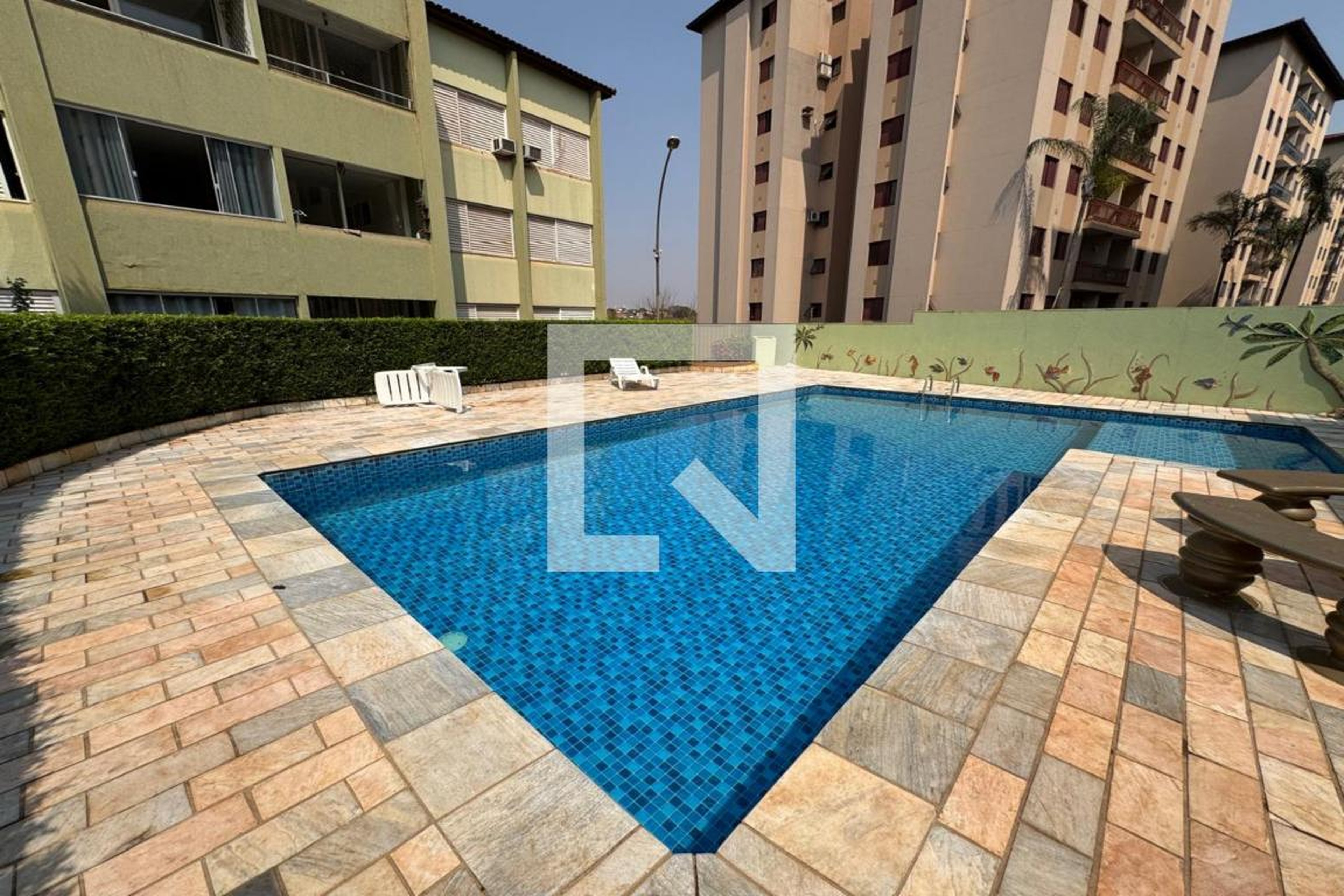 Piscina - Residencial Valparaíso