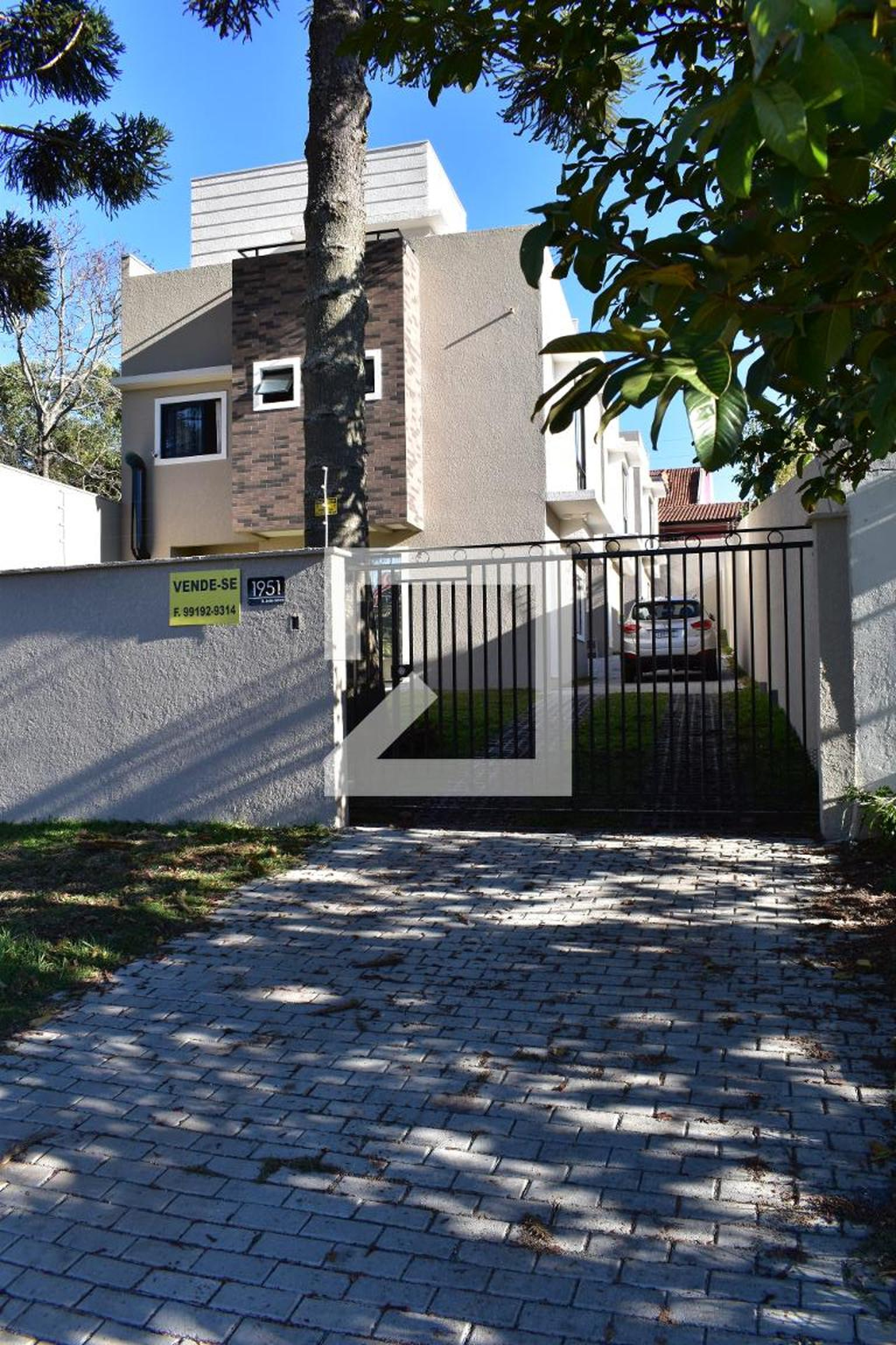 Fachada do condomínio Condomínio em Rua João Havro, 1951