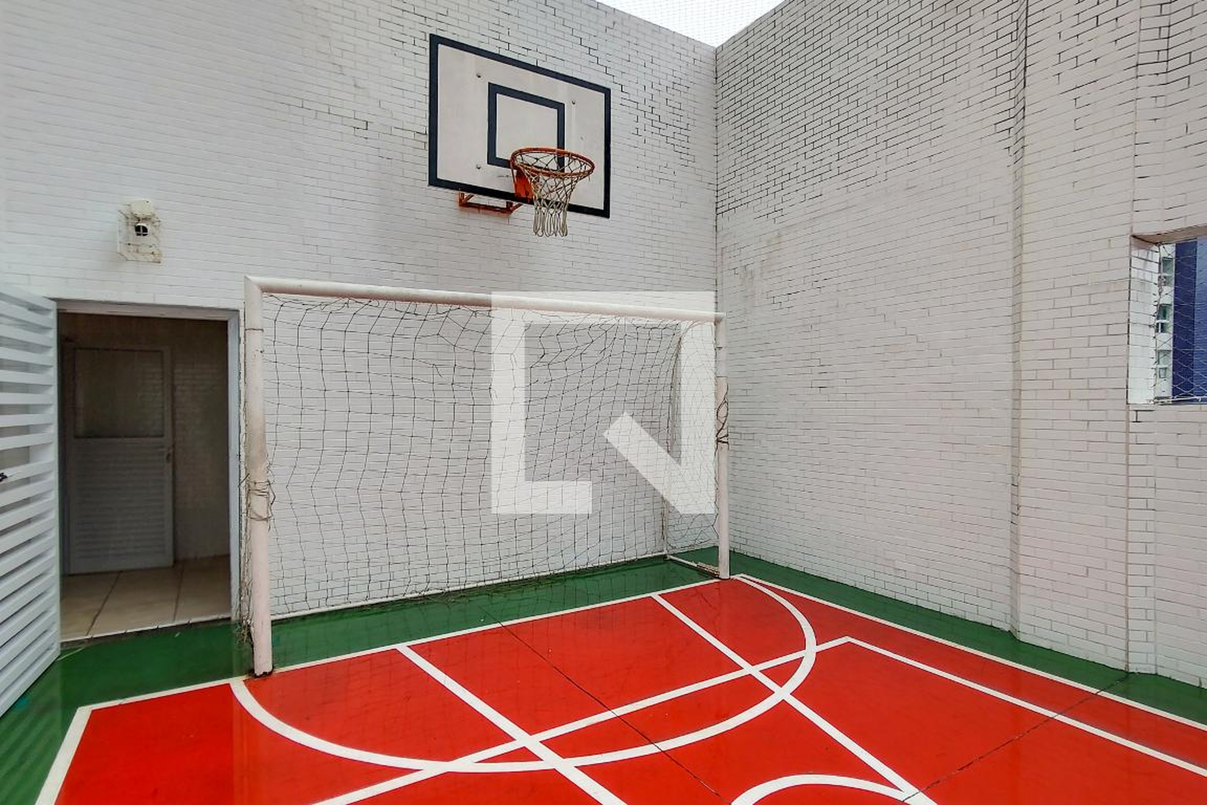 Quadra Esportiva - Antonio Carvalho