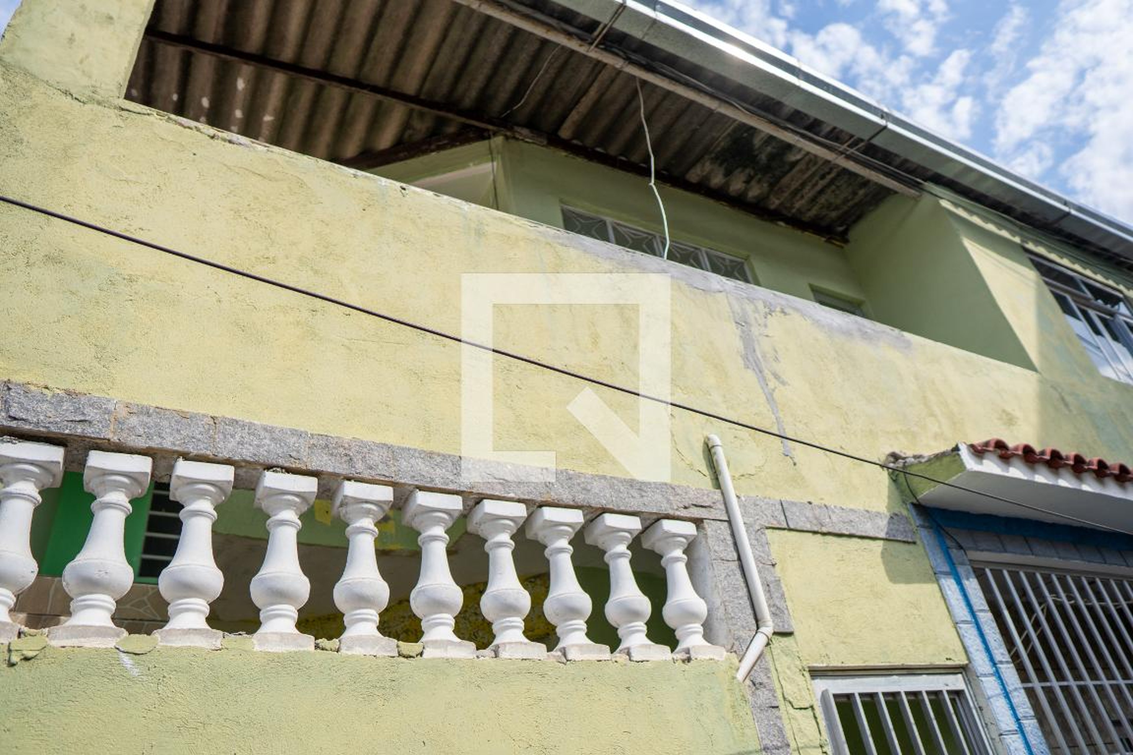 Fachada Condomínio em Rua Saturno, 351