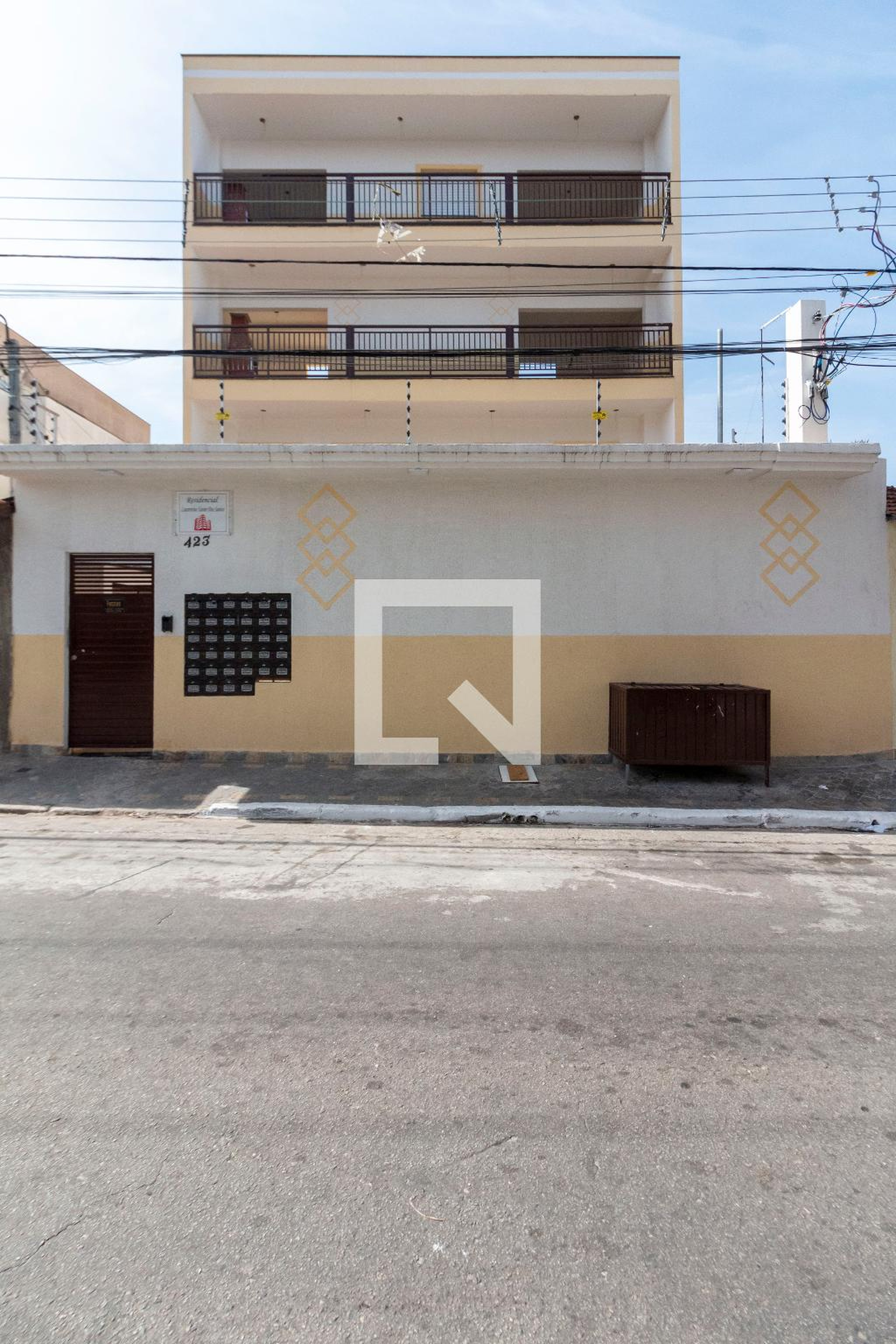 Fachada Condomínio em Rua Laurentino Xavier dos Santos, 115