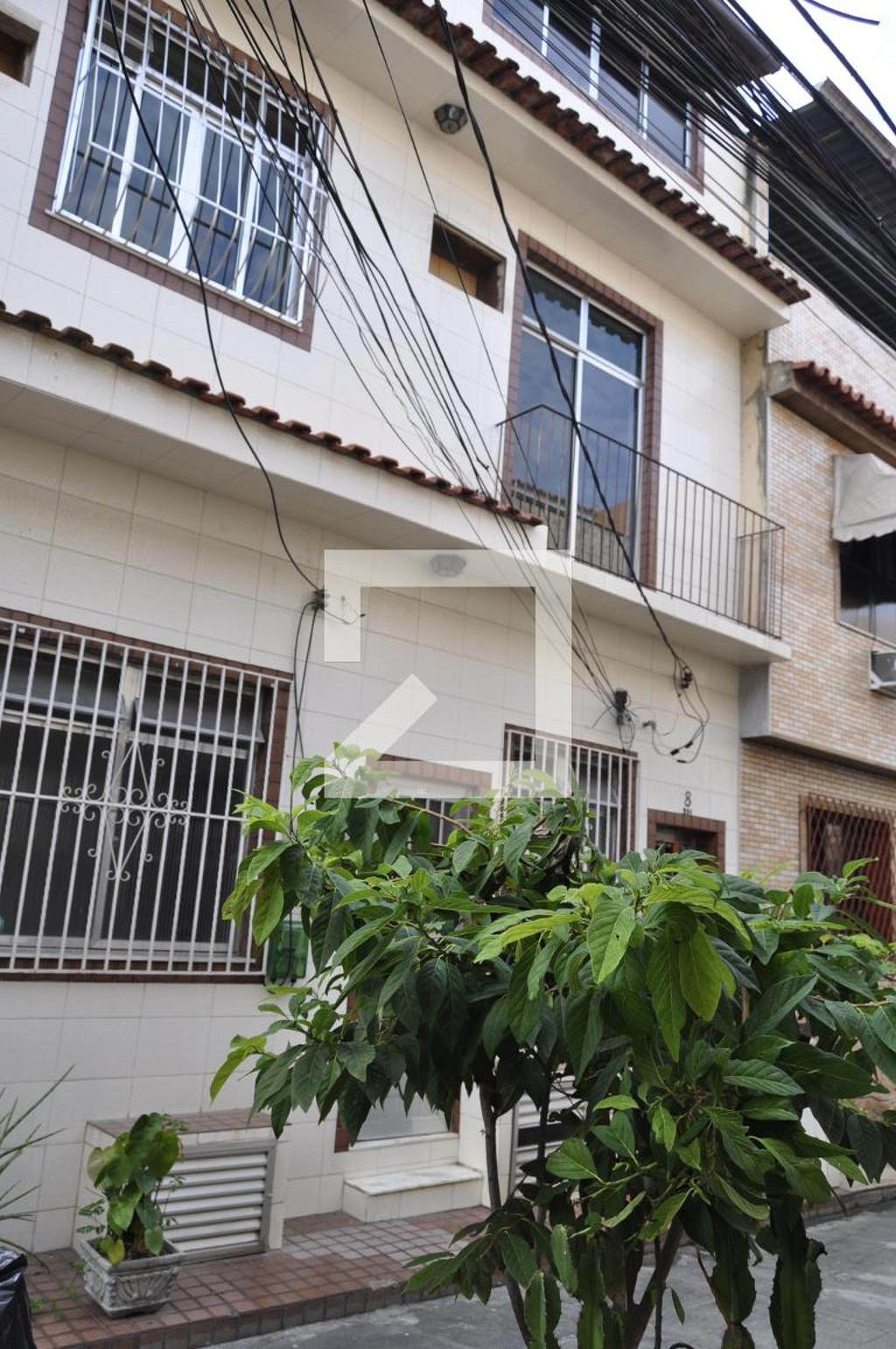 Fachada Condomínio em Rua General Belegarde, 94