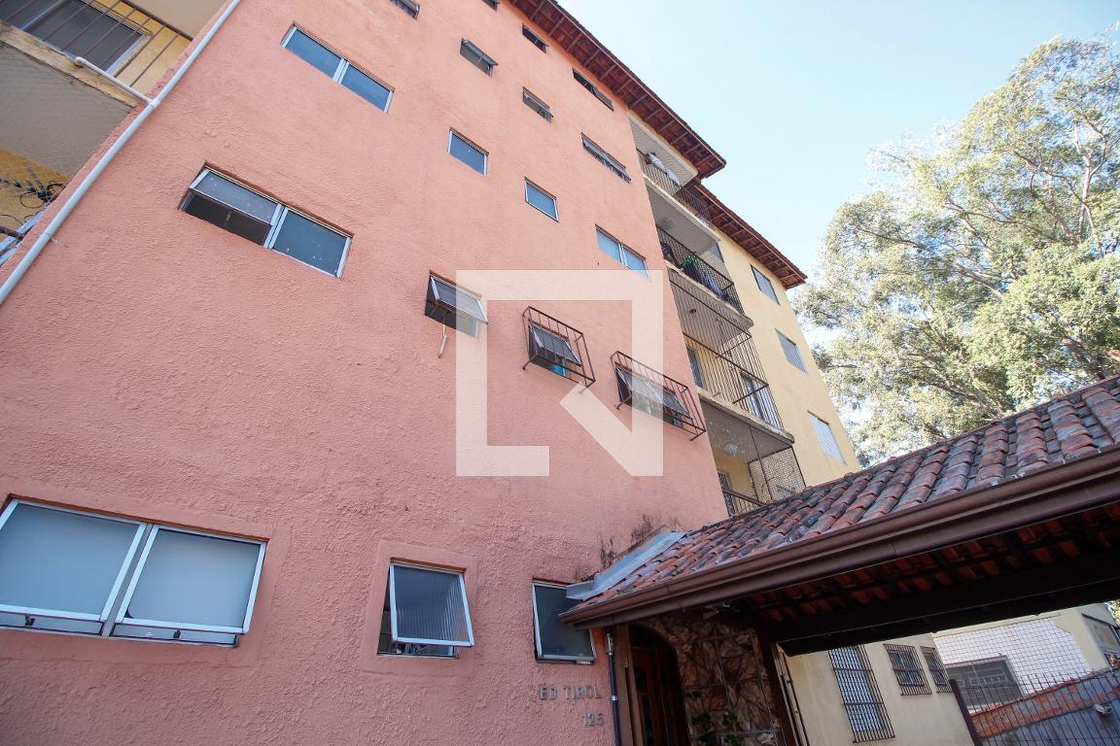 Fachada Edifício Tirol