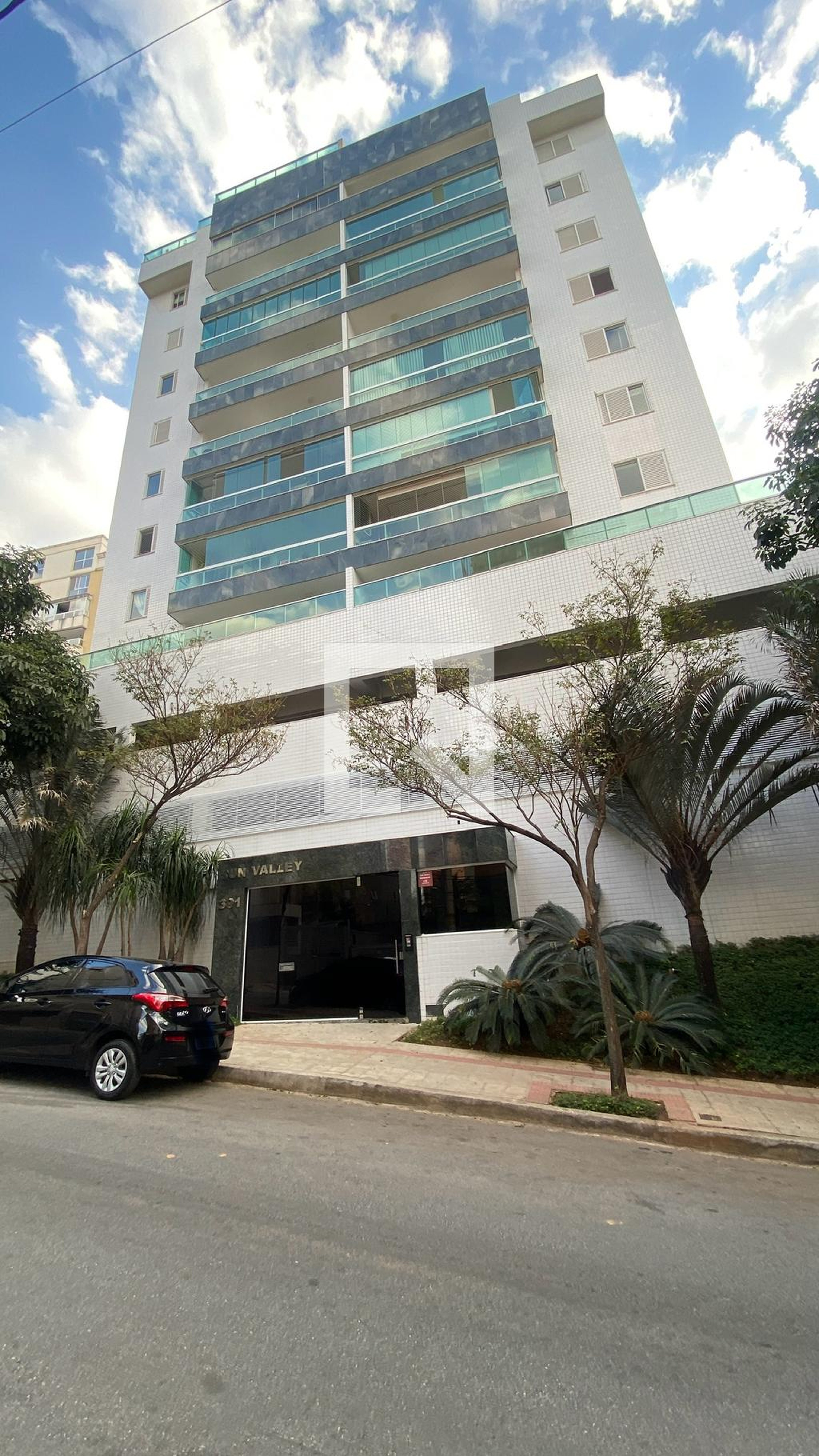 Fachada do Prédio Condomínio em Rua Professora Bartira Mourão, 391