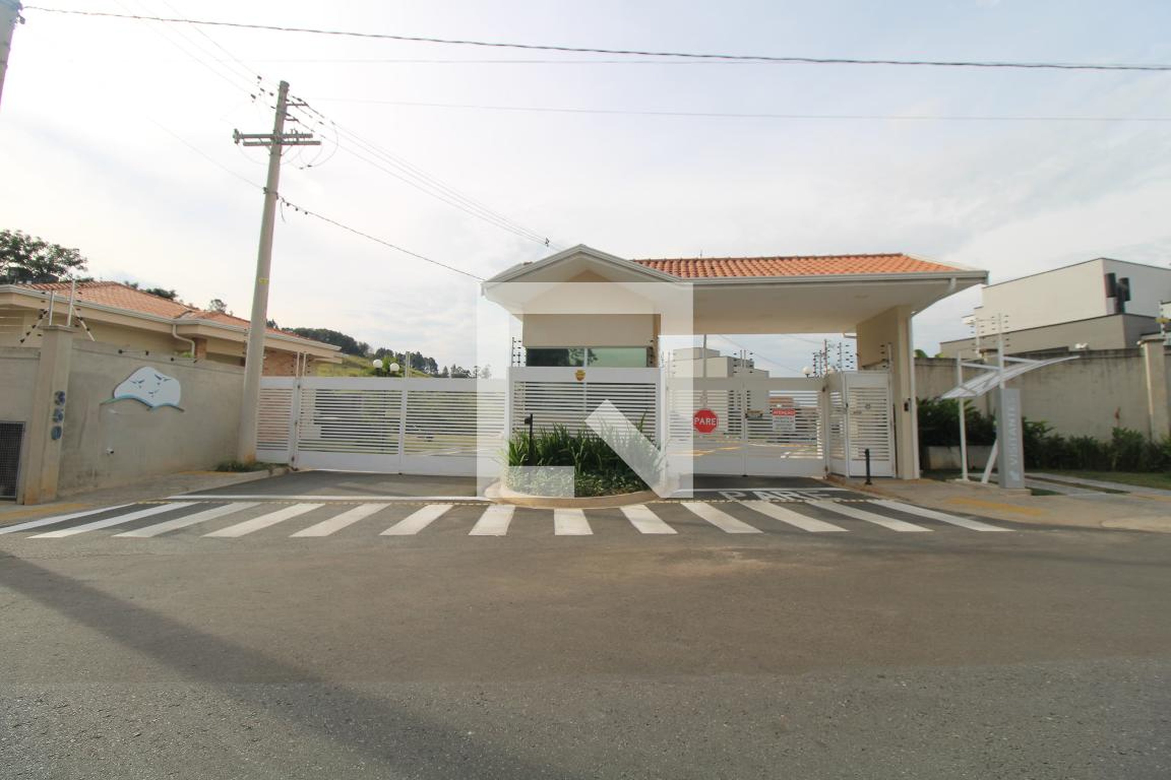 Fachada do condomínio Residencial Bella Campinas