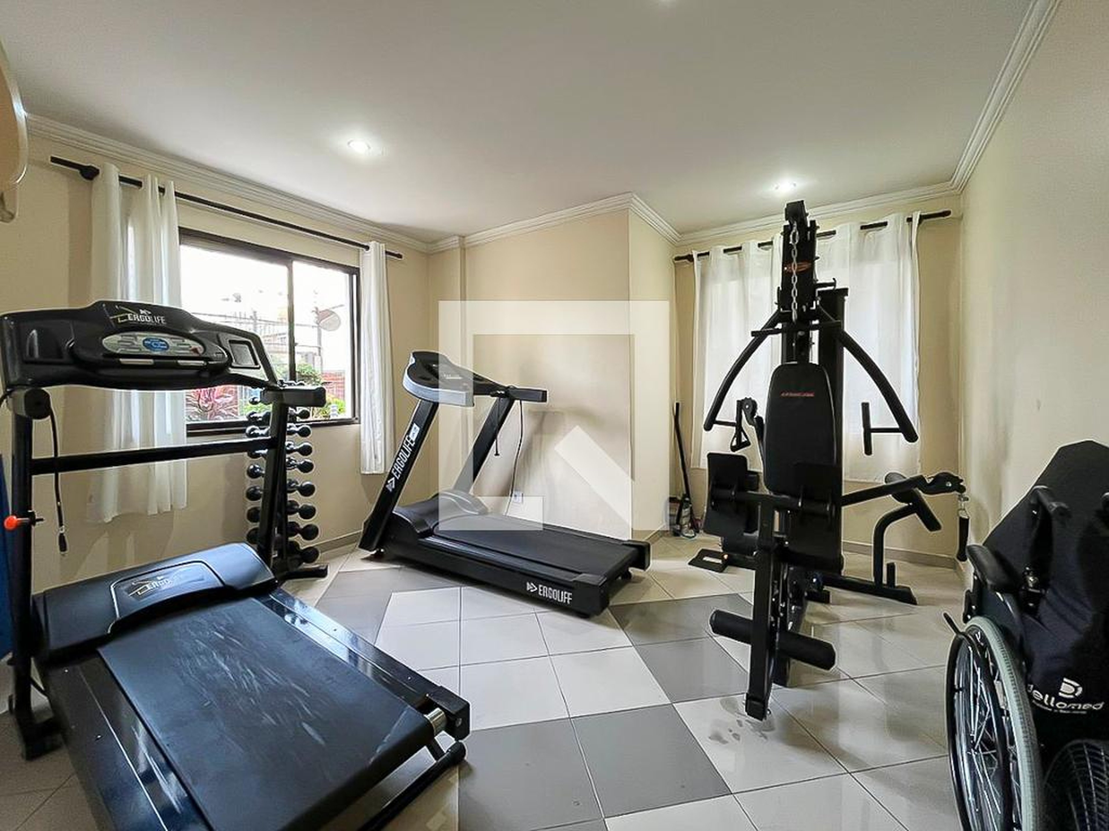 Academia - The Ambasador