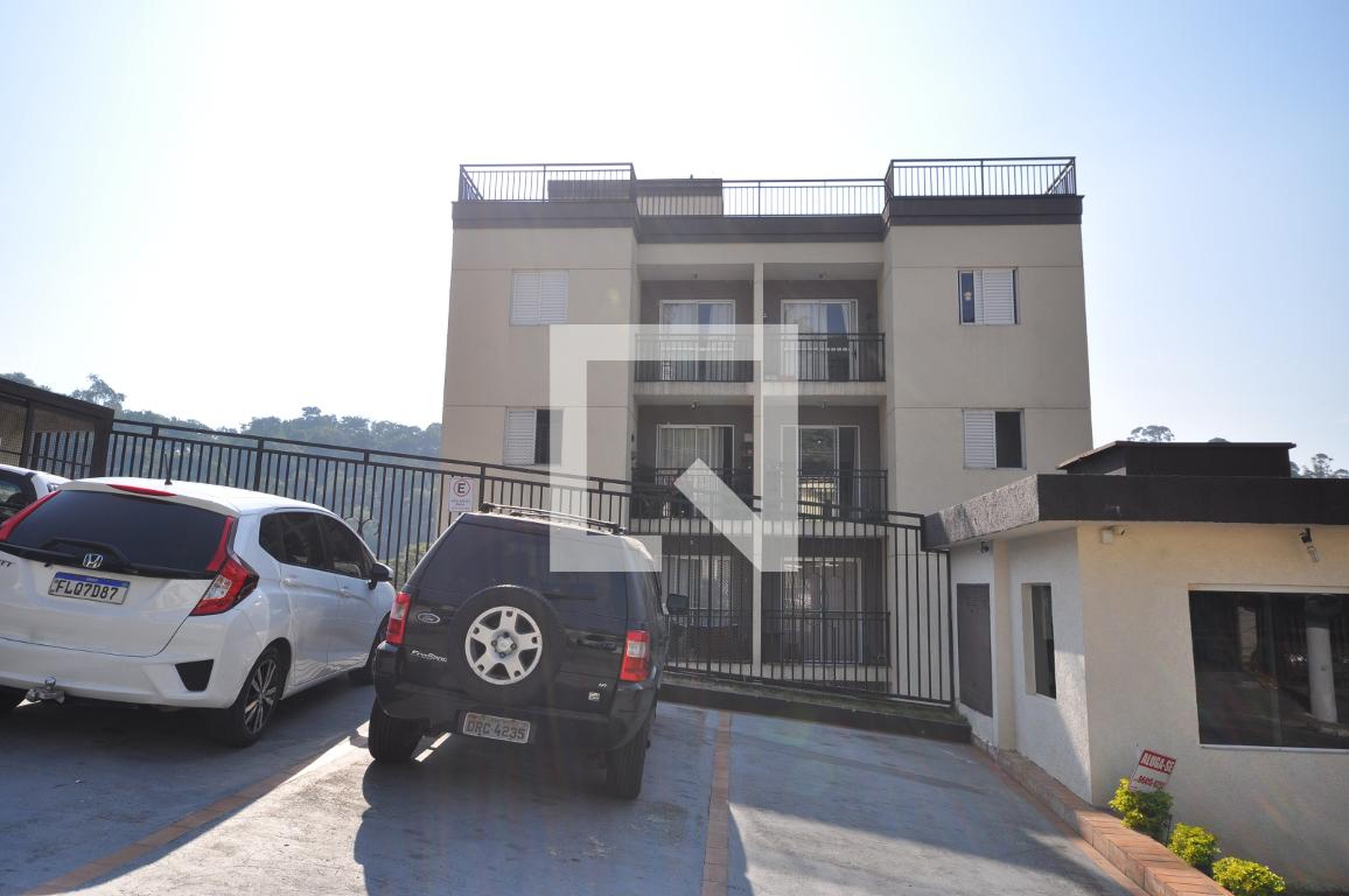 Fachada Condomínio em Avenida Senador José Ermírio de Moraes, 51