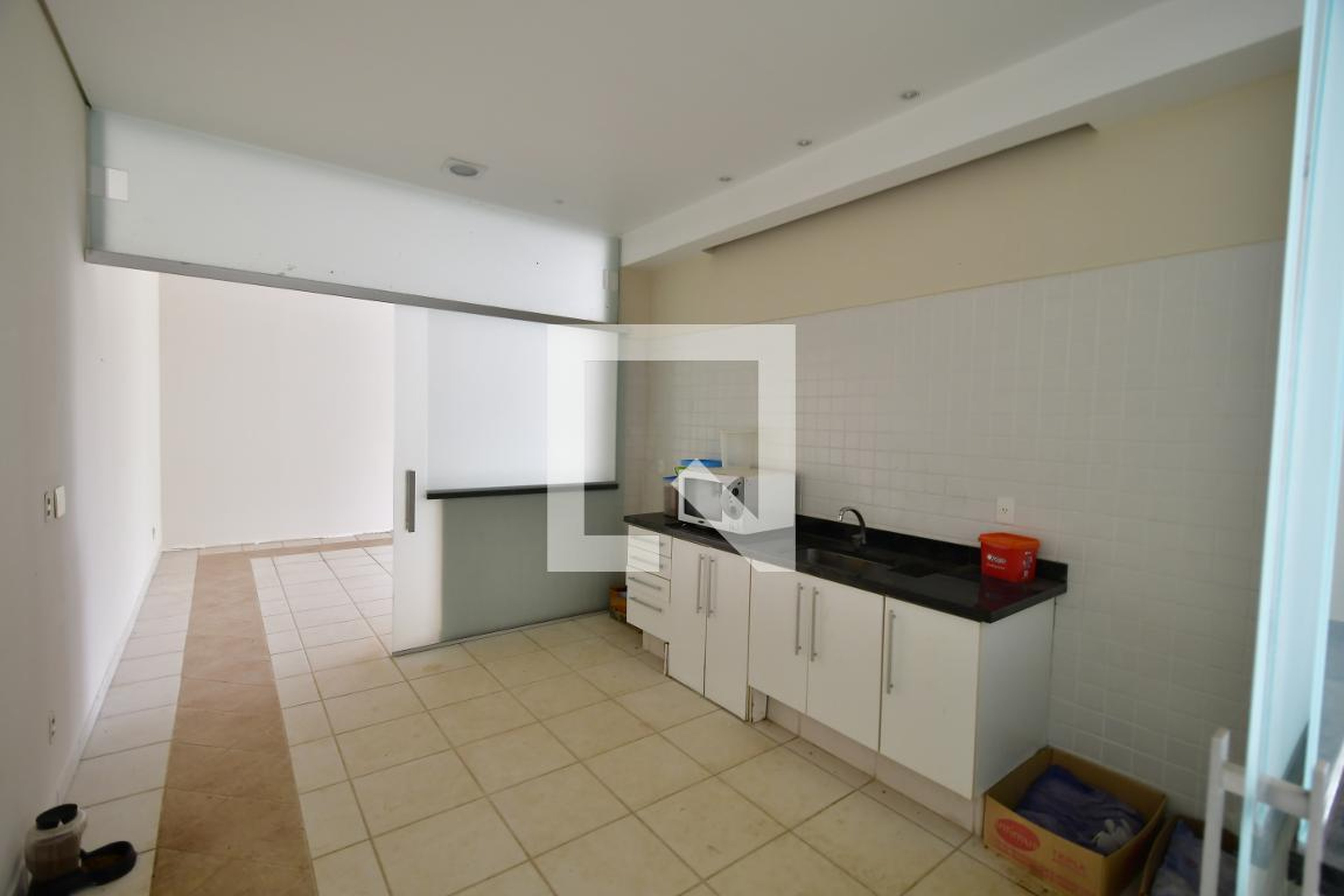 Área comum Condomínio em Rua Jerivá, 452