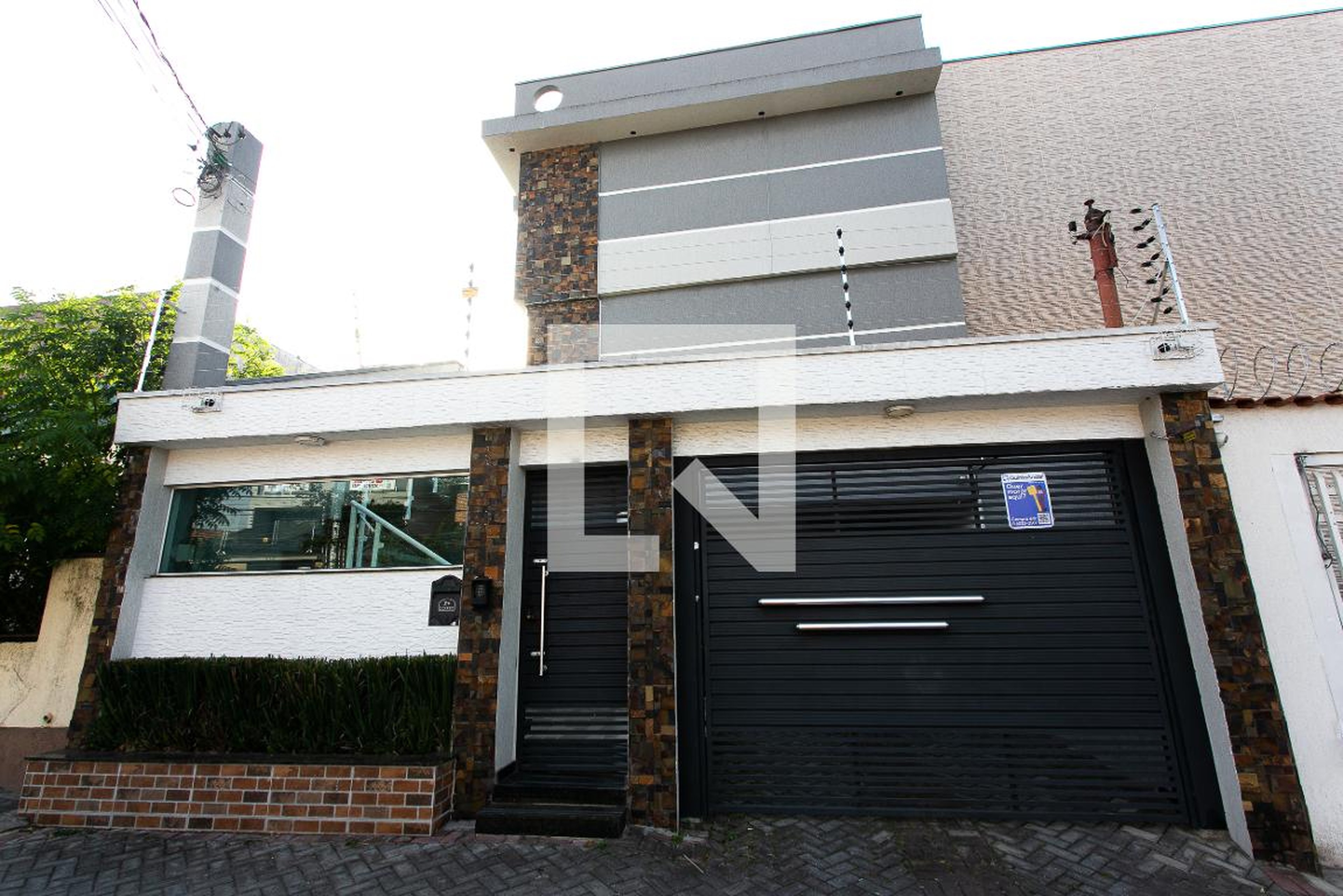 Fachada Condomínio em Rua Betari, 569