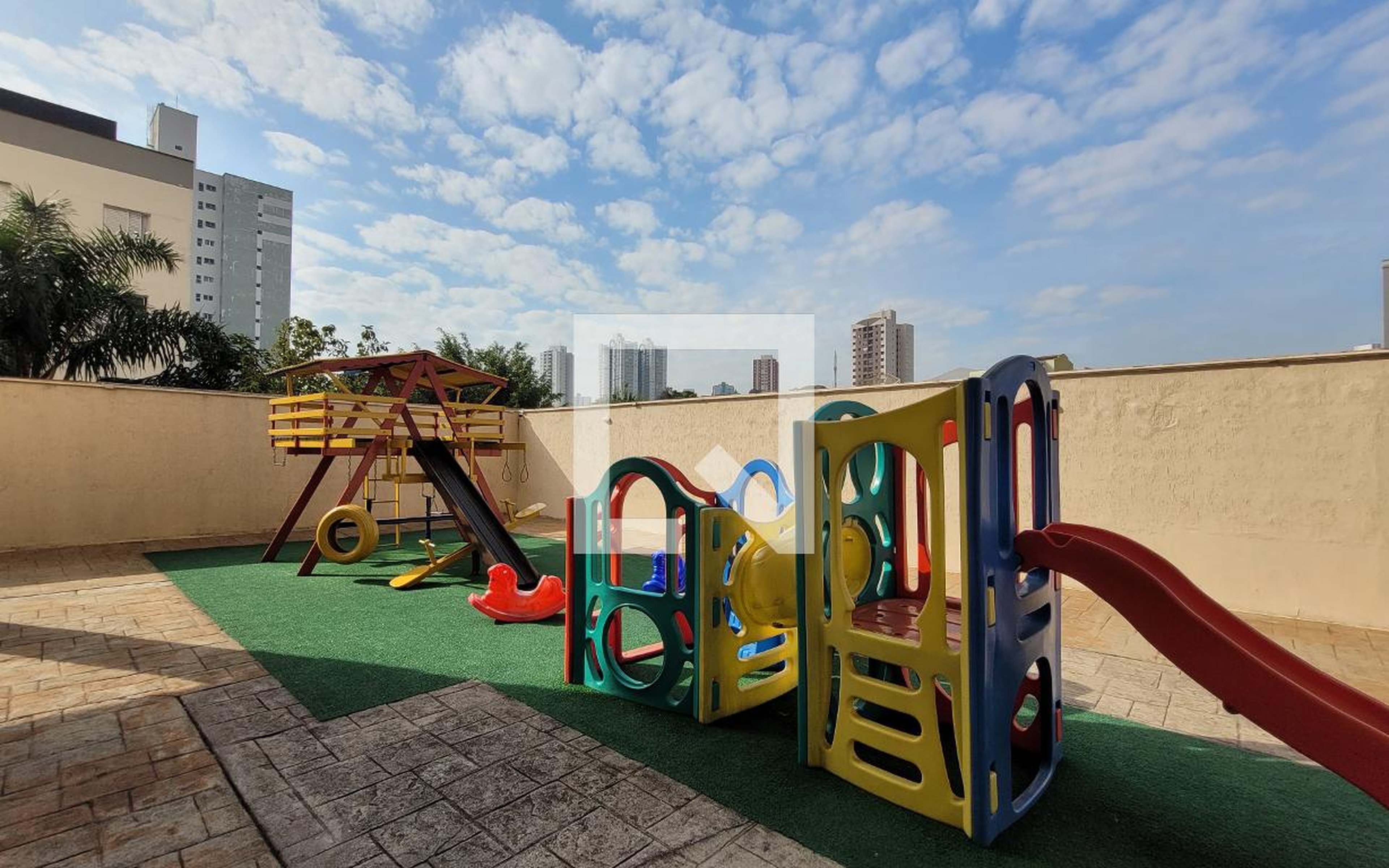 Playground - Edifício APUS
