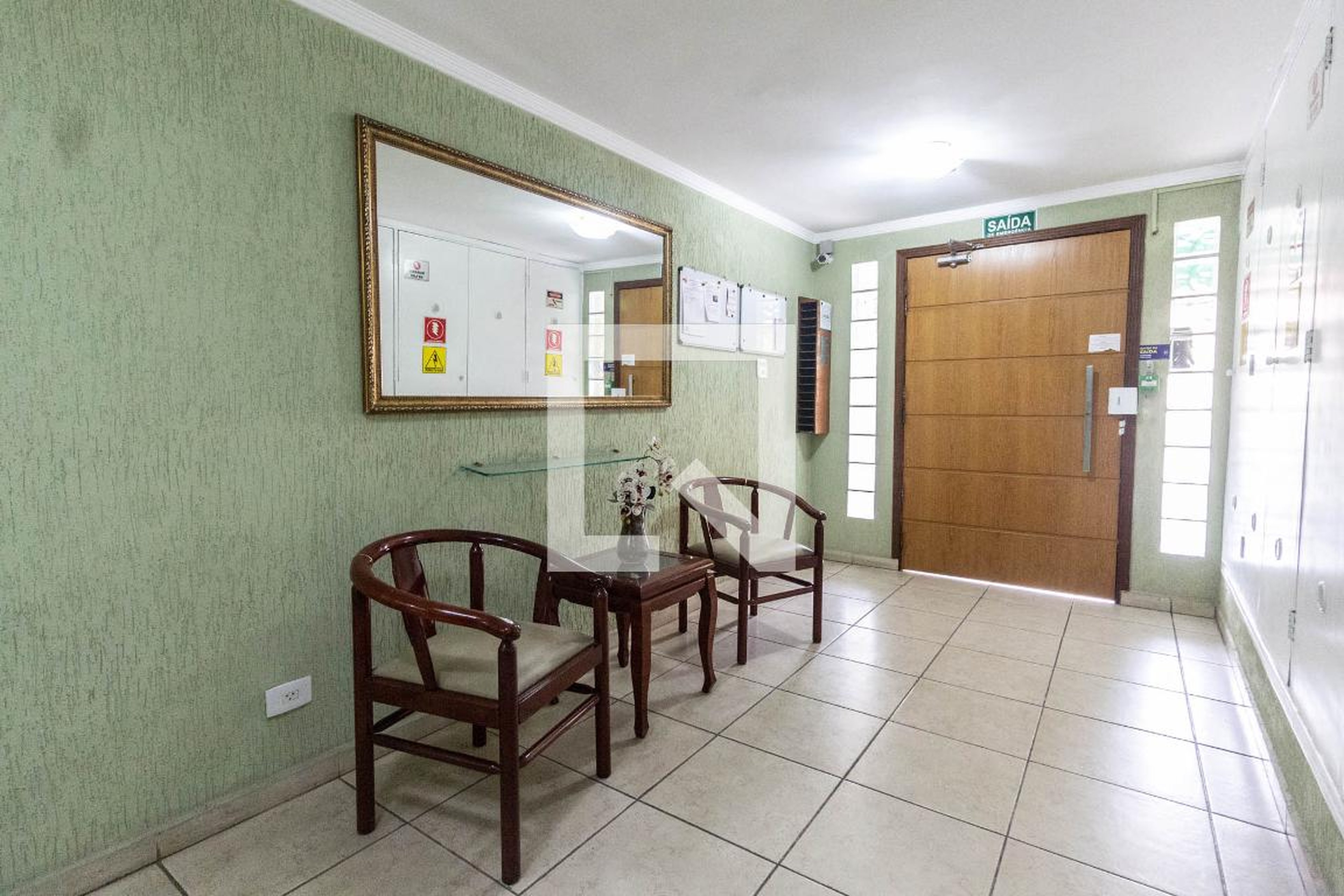 Hall - Vila Paulicéia