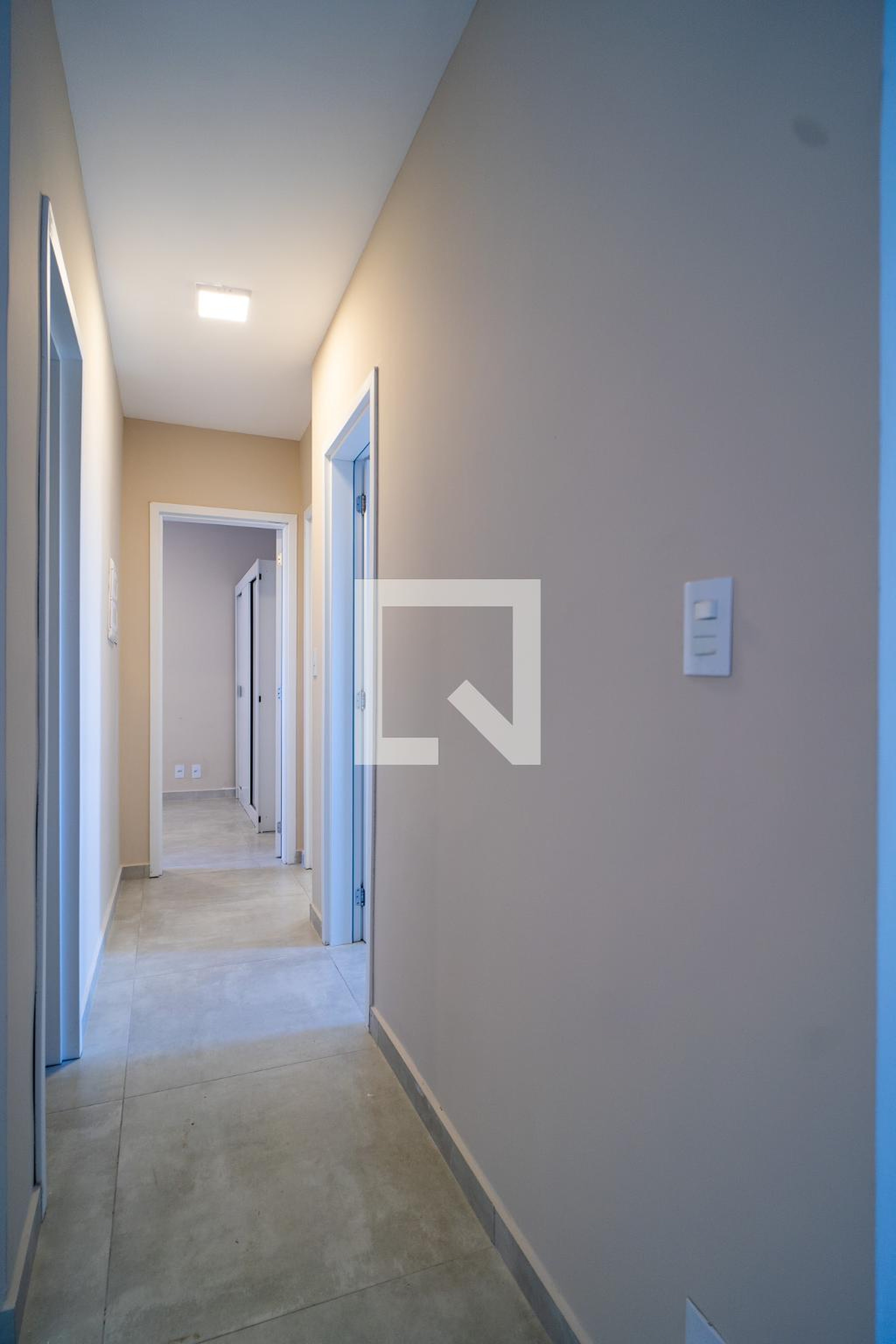 Hall - Glass Campolim